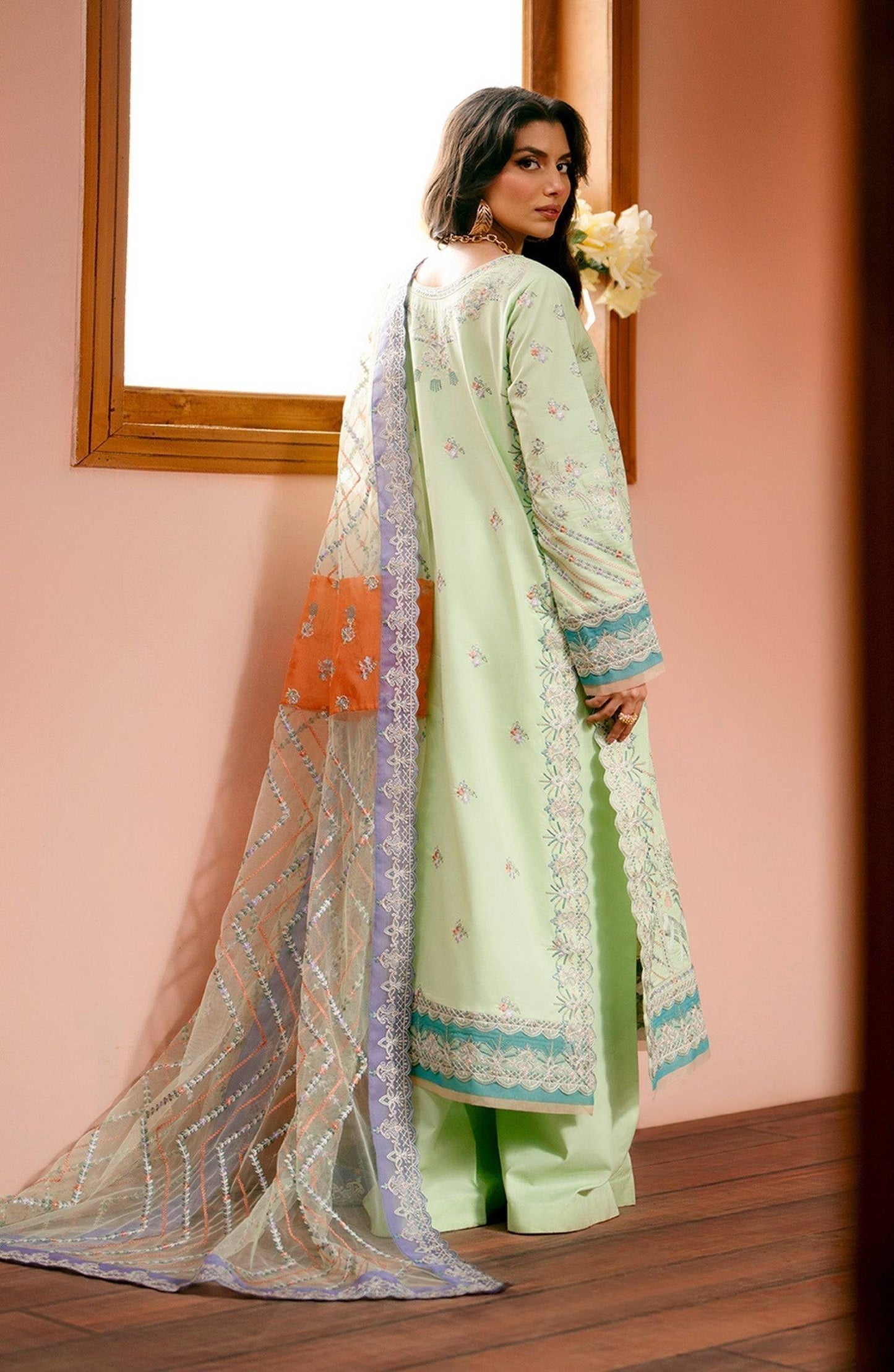 Maryum N Maria | Luxury Lawn 24 | Zara - Pakistani Designer Dress - by Maryum N Maria | Type: Luxury - 100% Original at Saira Sultan