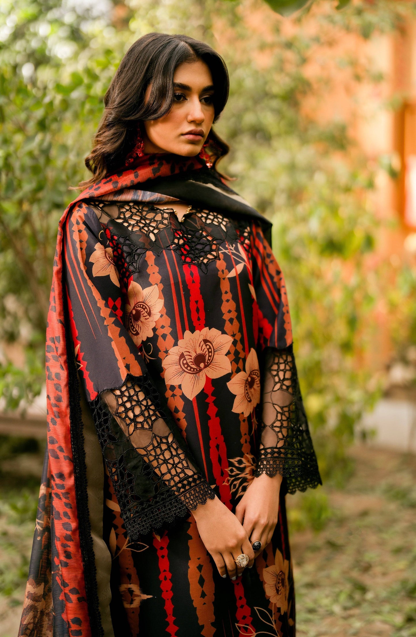 Maryum N Maria | Luxury Lawn 24 | Chione - Pakistani Designer Dress - by Maryum N Maria | Type: Luxury - 100% Original at Saira Sultan