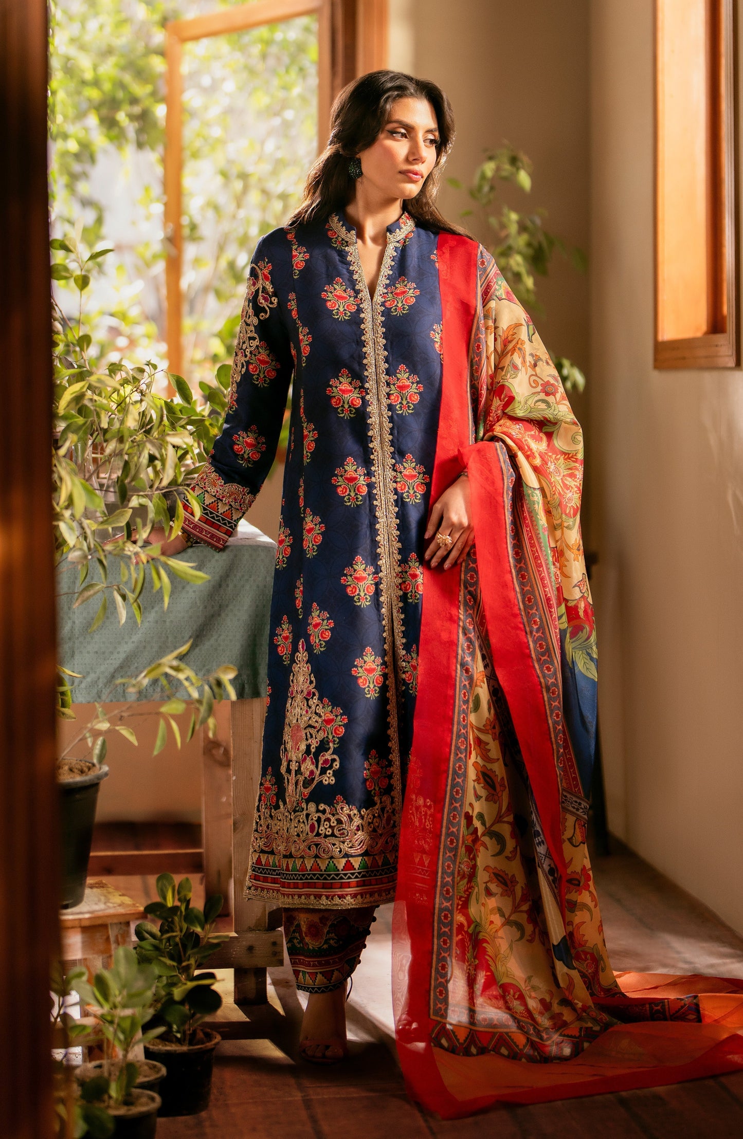 Maryum N Maria | Luxury Lawn 24 | Mariam - Pakistani Designer Dress - by Maryum N Maria | Type: Luxury - 100% Original at Saira Sultan