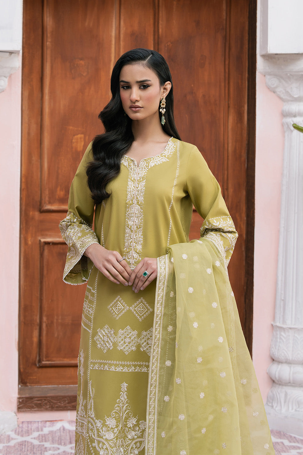Maryum N Maria | Eid Luxury Lawn 25 | ARGHAVAN - MS50150 M Olive Lawn