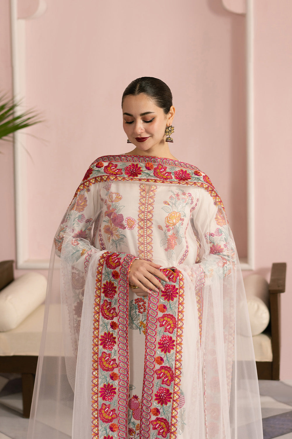 Maryum N Maria | Eid Luxury Lawn 25 | AFSAR - MS50159 M Off White Lawn