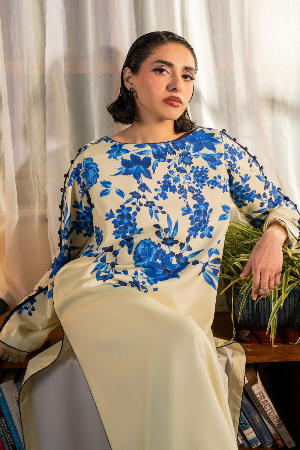 Maryum N Maria | Aurora Collection | TESORO - MS50507 L Ivory Crepe