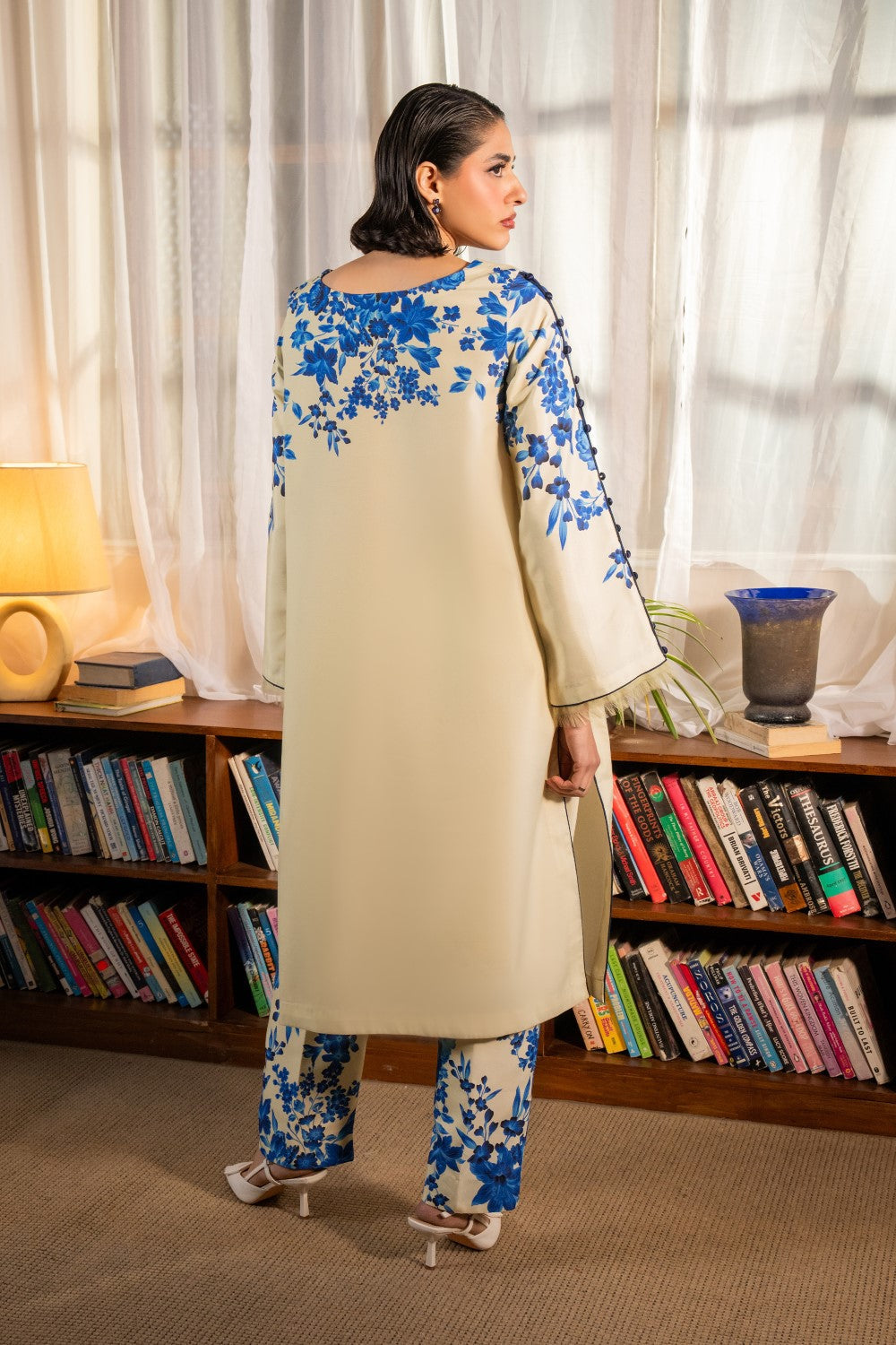 Maryum N Maria | Aurora Collection | TESORO - MS50507 S Ivory Crepe
