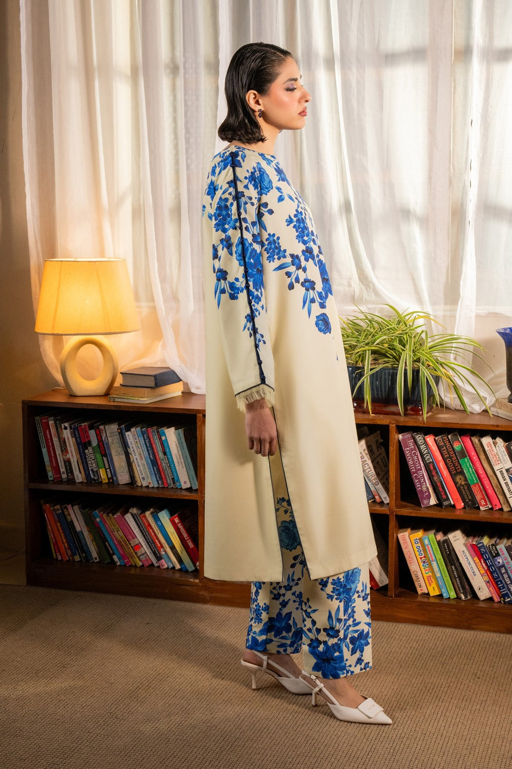 Maryum N Maria | Aurora Collection | TESORO - MS50507 M Ivory Crepe