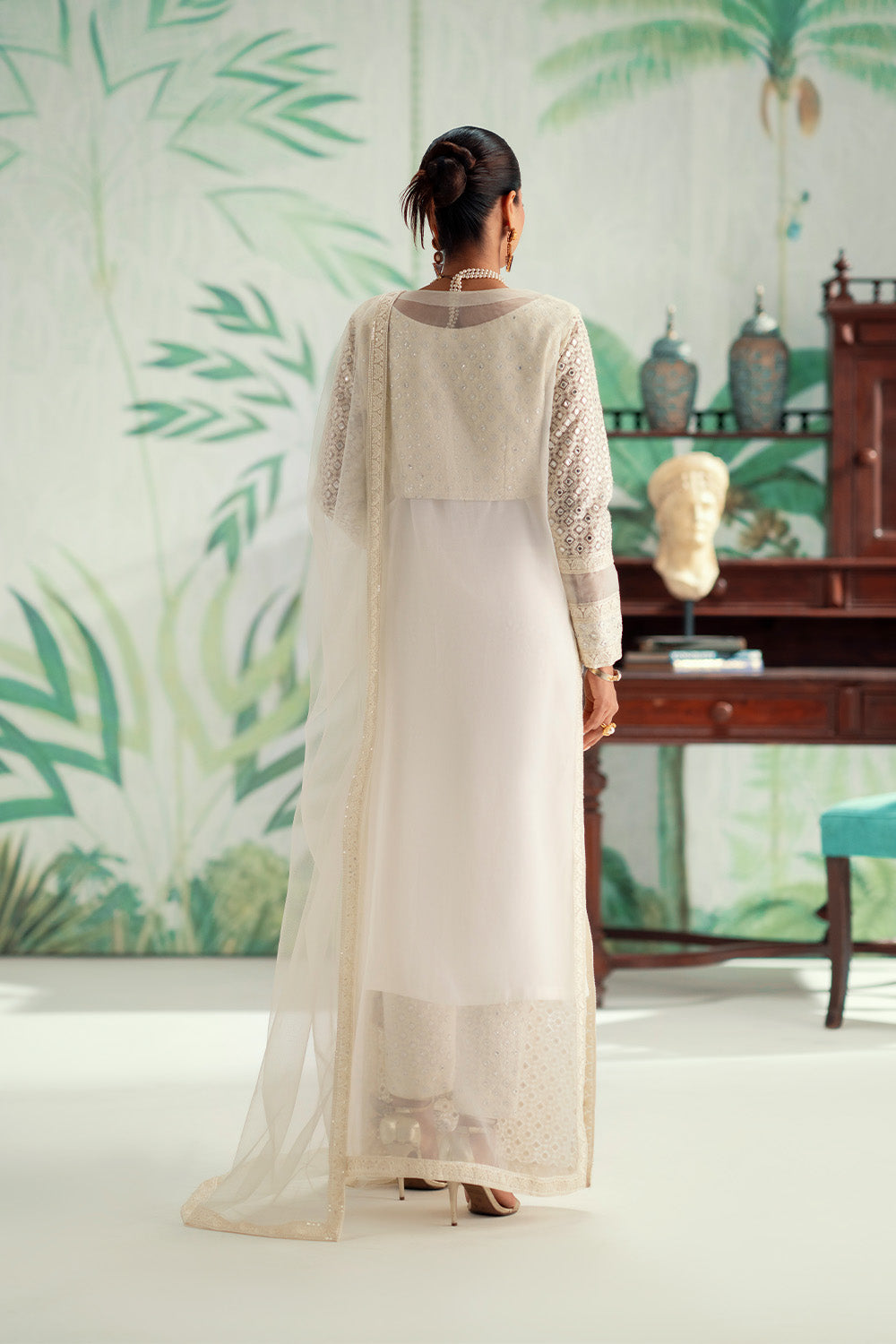 Maryum N Maria | Mushal Formals |FRANCOISE - MSU5552 - Pakistani Designer Dress - by Maryum N Maria - Type : Ladies Clothes - 100% Original at Saira Sultan