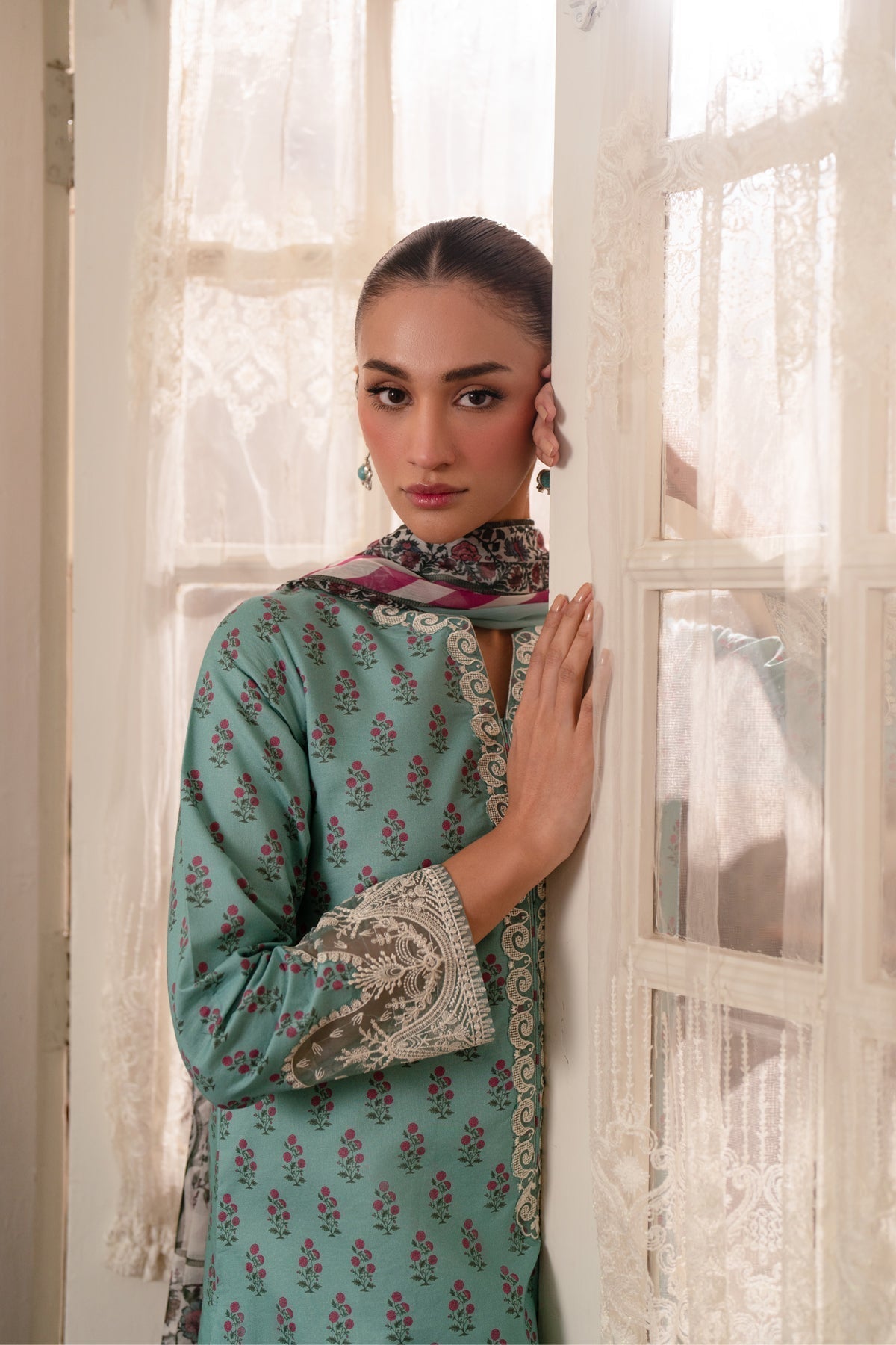 Xenia Formals | Summer Away 25 | ANNECY - B M Aqua Lawn