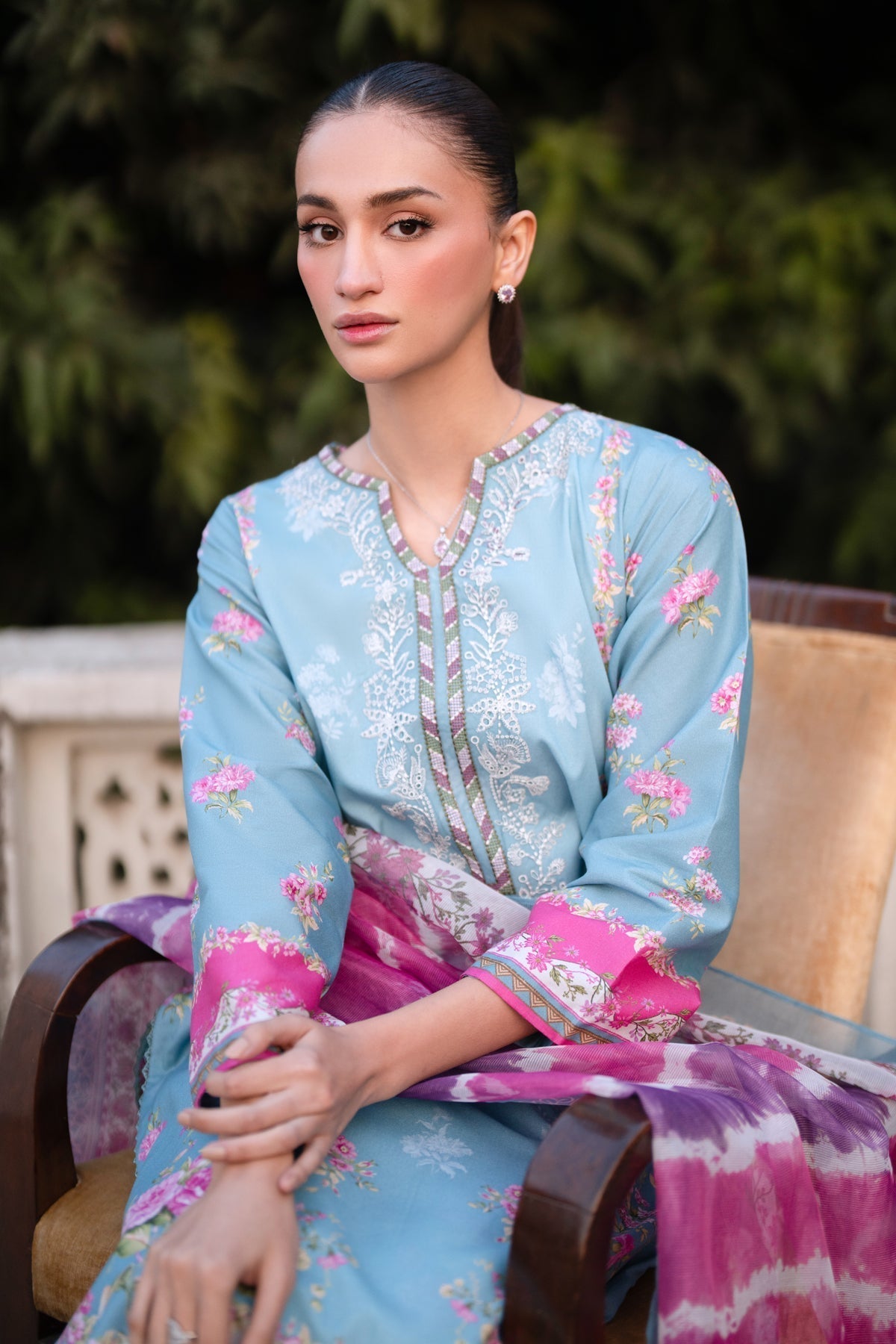 Xenia Formals | Summer Away 25 | ROSARIO XL Sky Blue Lawn