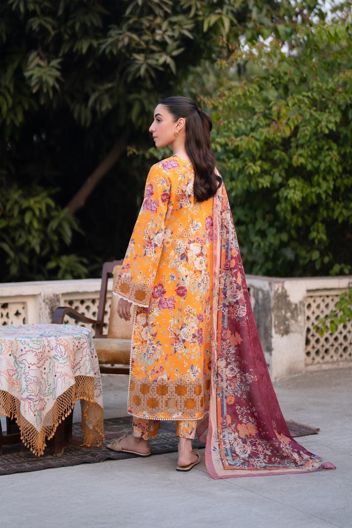 Xenia Formals | Summer Away 25 | SOLEIA M Orange Lawn