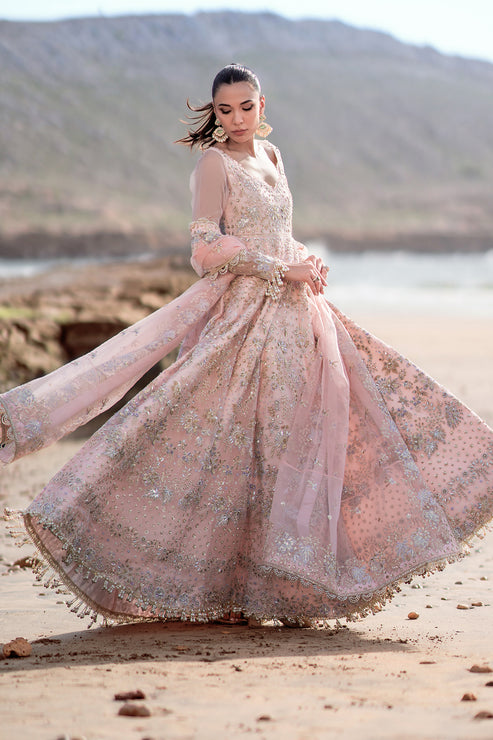 Emaan Adeel | Kamari Reveuse Wedding Formals | AMOUR - Pakistani Designer Dress - by Emaan Adeel | Type: Ladies Clothes - 100% Original at Saira Sultan