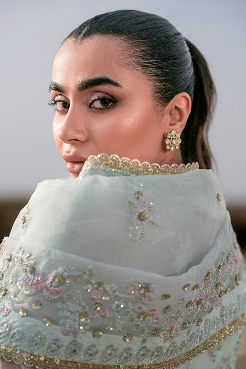 Emaan Adeel | Kamari Reveuse Wedding Formals | LUNYA - Pakistani Designer Dress - by Emaan Adeel | Type: Ladies Clothes - 100% Original at Saira Sultan