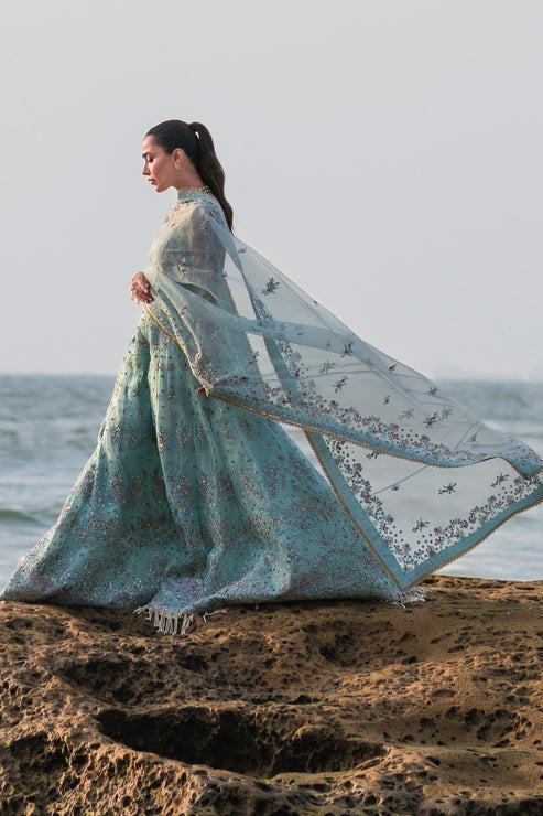 Emaan Adeel | Kamari Reveuse Wedding Formals | LUNYA - Pakistani Designer Dress - by Emaan Adeel | Type: Ladies Clothes - 100% Original at Saira Sultan