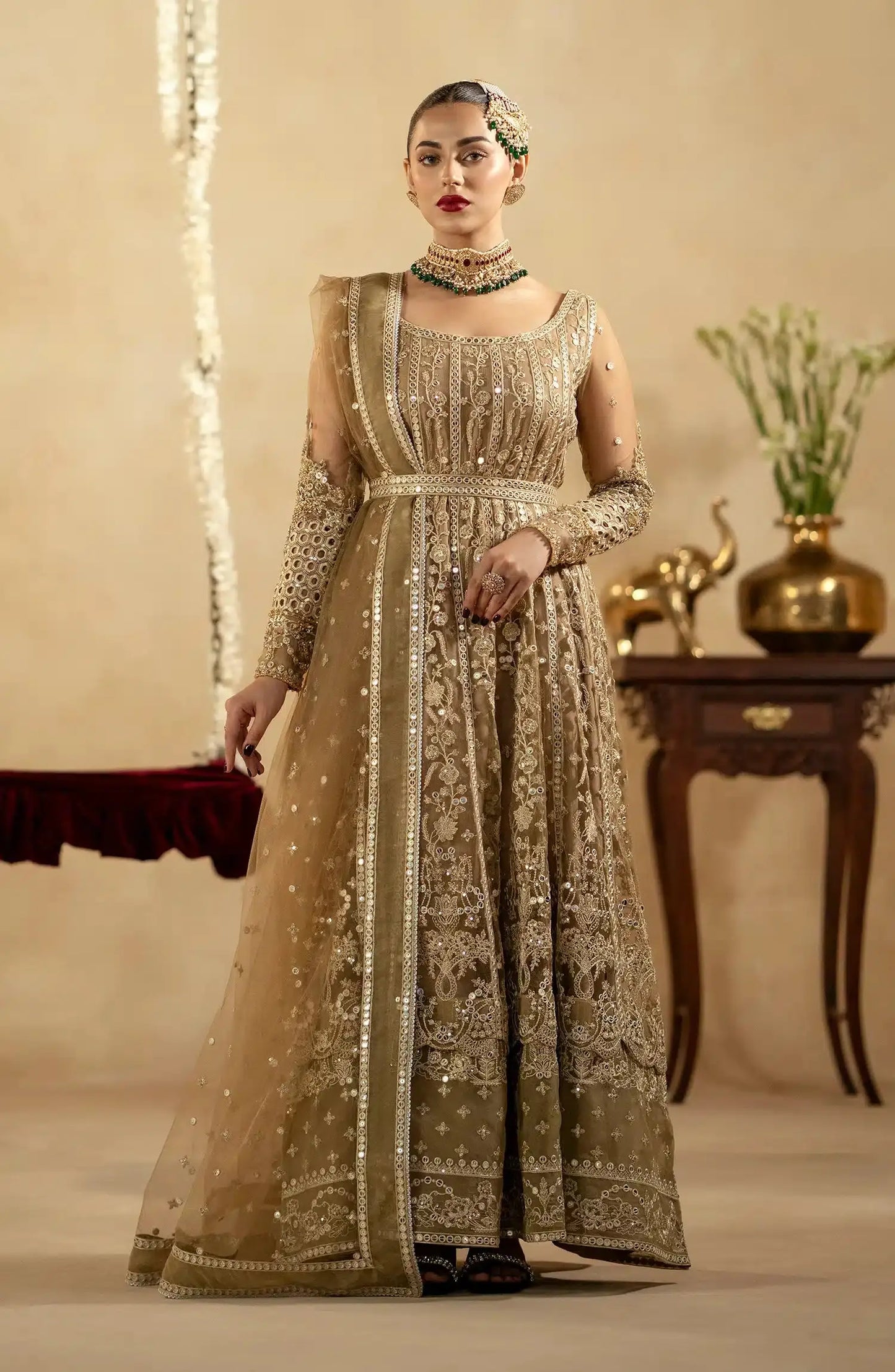 Maryum N Maria | Zamani Beghum Formals 23 | Crystal Quartz-(MW23-520) - Pakistani Designer Dress - by Maryum N Maria | Type: Formal - 100% Original at Saira Sultan