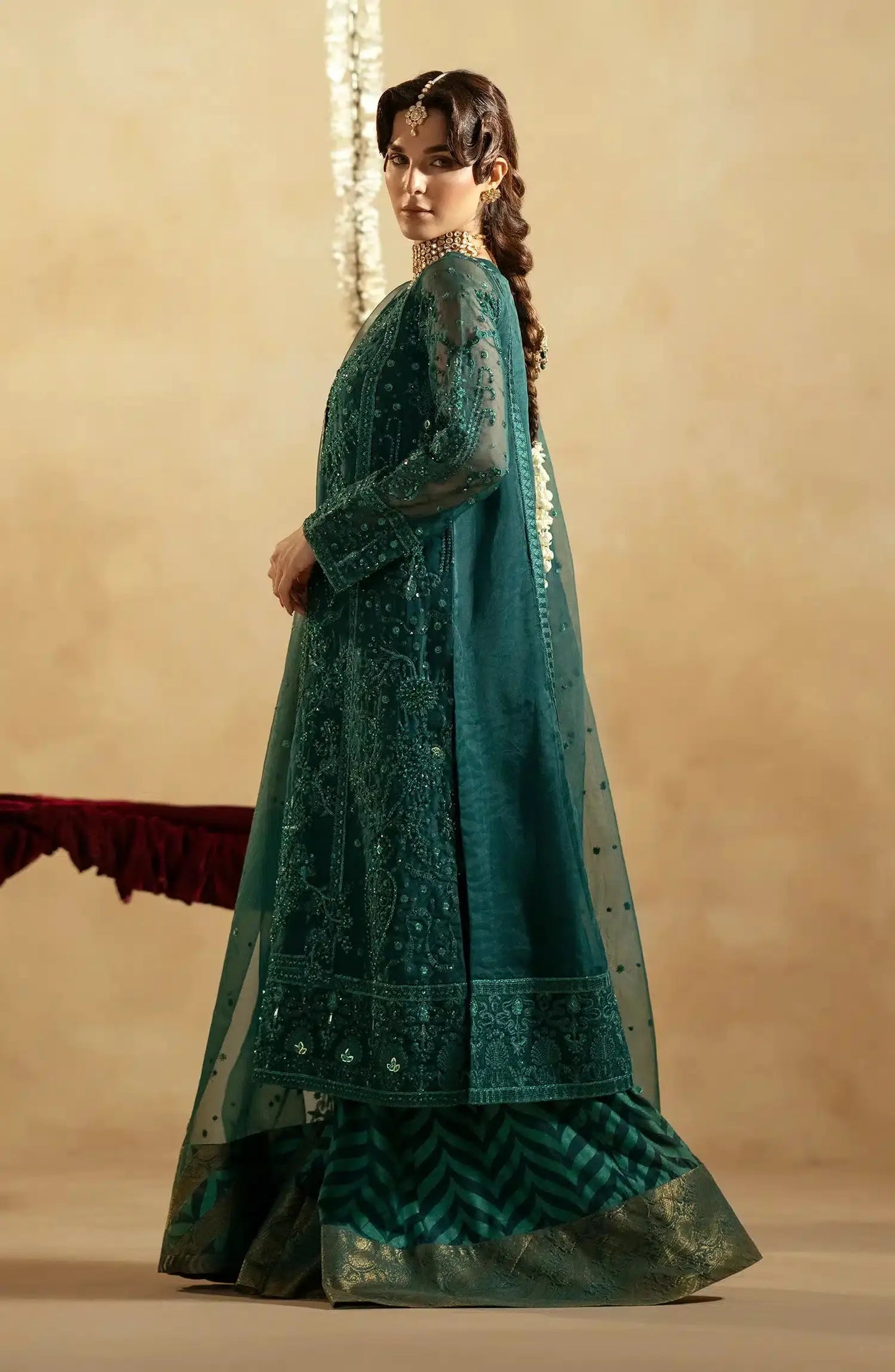 Maryum N Maria | Zamani Beghum Formals 23 | Emerald-(MW23-516) - Pakistani Designer Dress - by Maryum N Maria | Type: Bridal - 100% Original at Saira Sultan