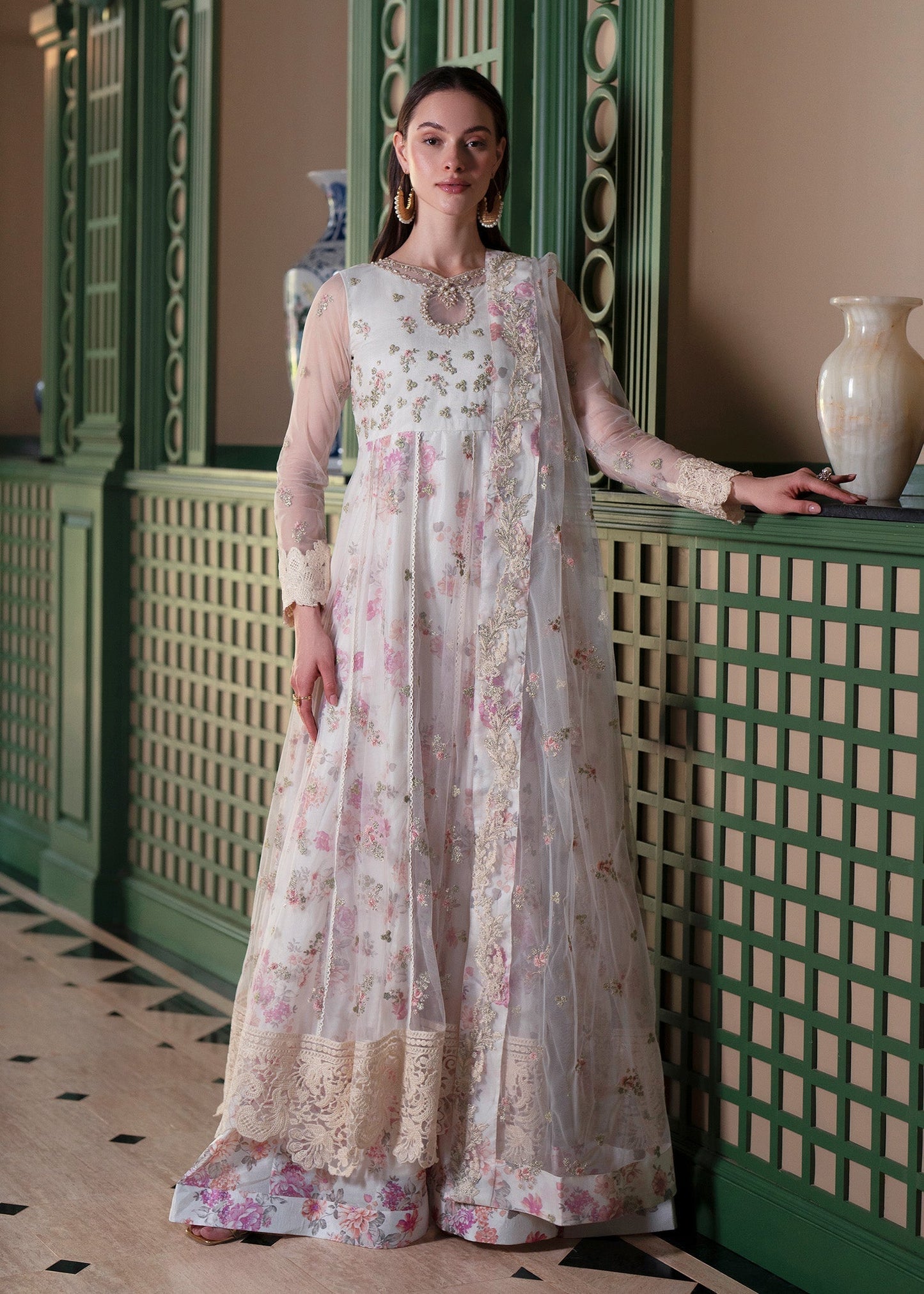 Mehak Yaqoob | Marvi Festives | Kiara XS Off White Net