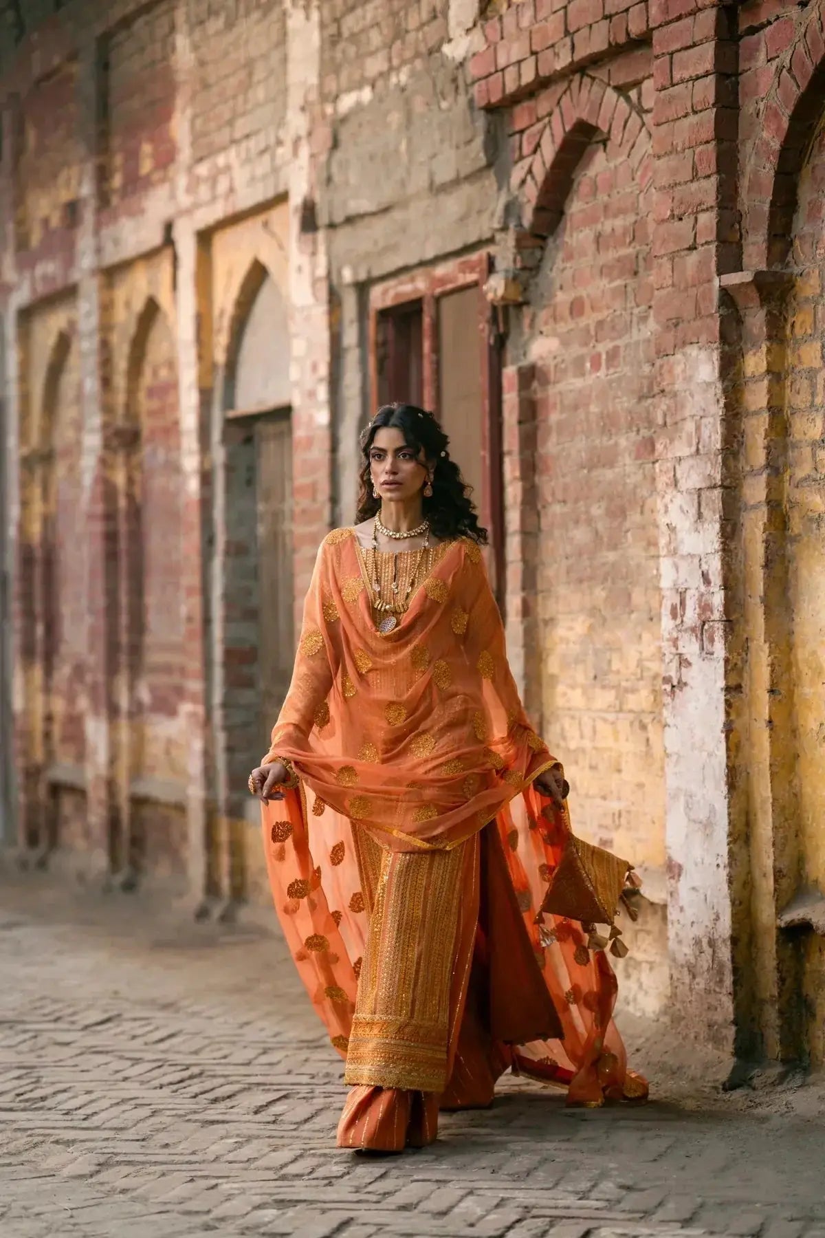 Erum Khan | Mannat Formals | Shamma - Pakistani Designer Dress - by Erum Khan | Type: Bridal - 100% Original at Saira Sultan