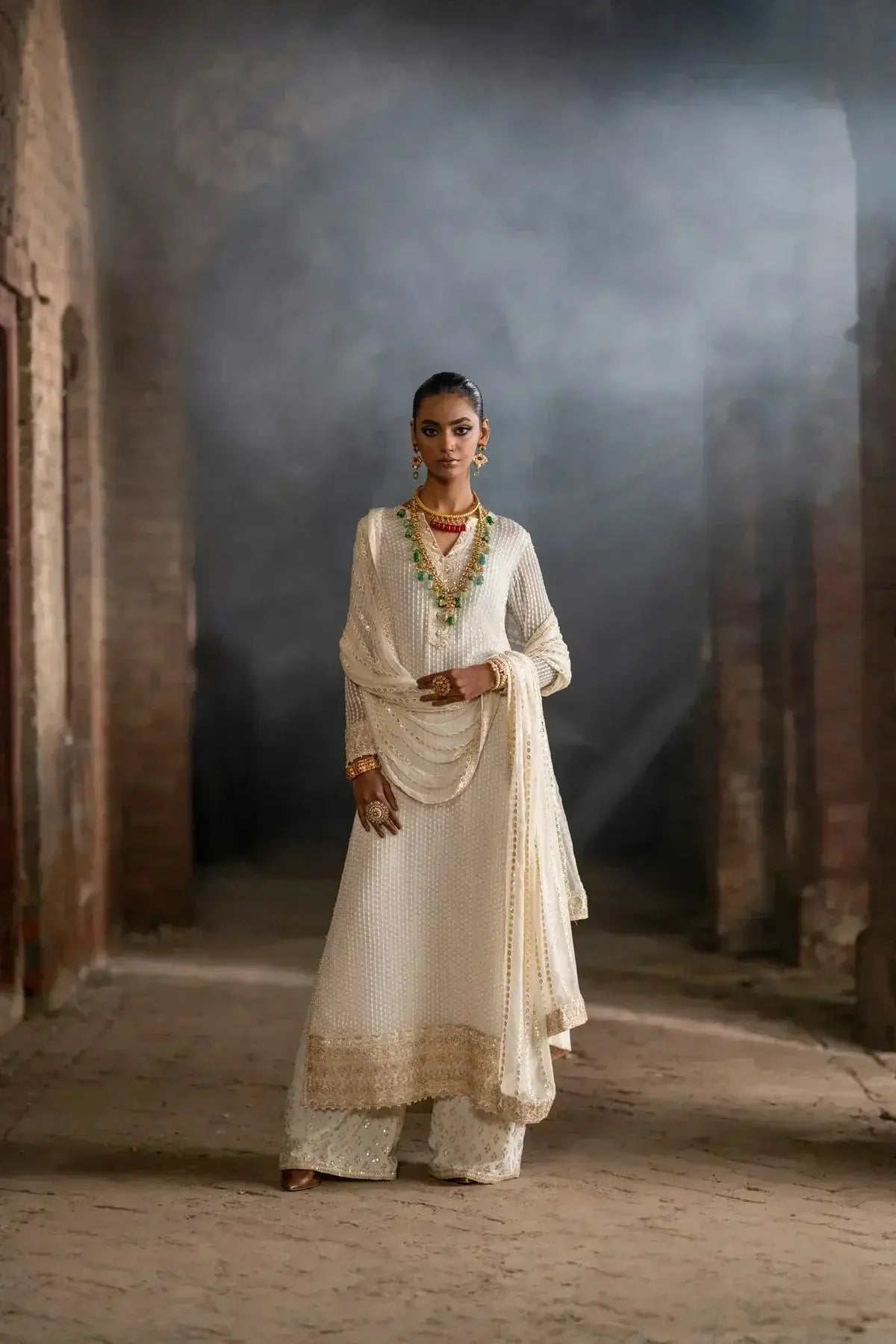 Erum Khan | Mannat Formals | Tabeer - Pakistani Designer Dress - by Erum Khan | Type: Bridal - 100% Original at Saira Sultan