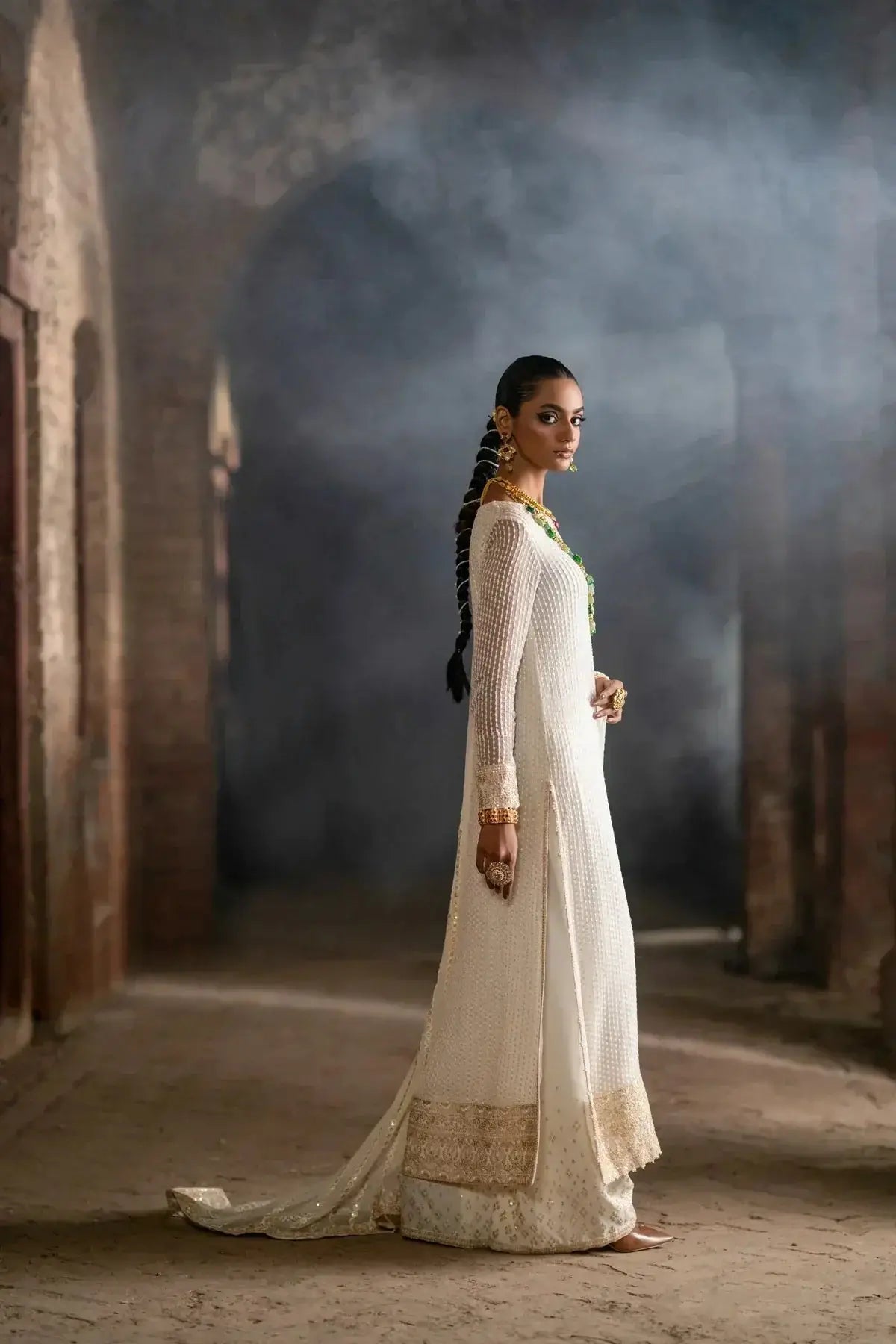 Erum Khan | Mannat Formals | Tabeer - Pakistani Designer Dress - by Erum Khan | Type: Bridal - 100% Original at Saira Sultan