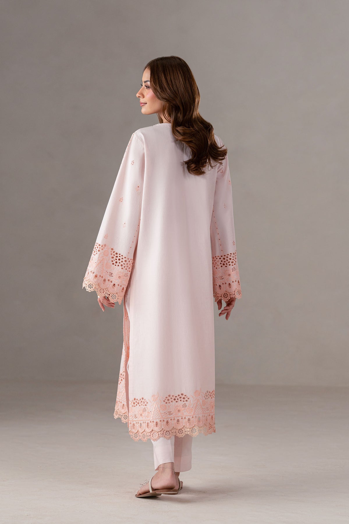 Akbar Aslam | Pret Lawn | Eloura S Pale Peach Lawn