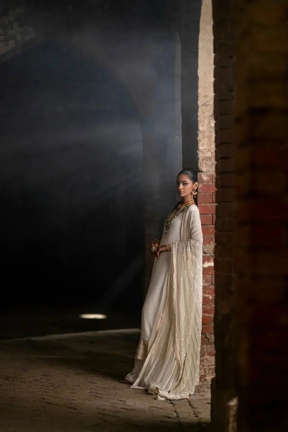 Erum Khan | Mannat Formals | Tabeer - Pakistani Designer Dress - by Erum Khan | Type: Bridal - 100% Original at Saira Sultan