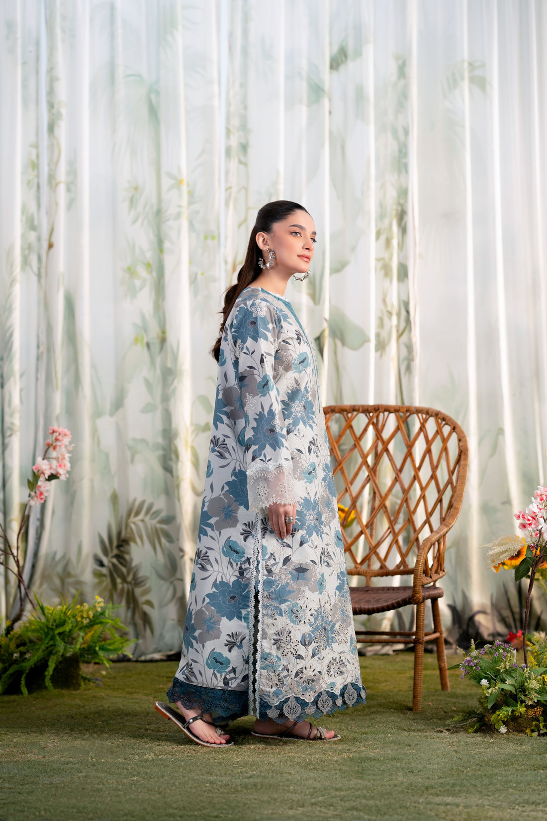 Aabyaan | Shezlin Chikankari Ramadan Edit 25 | ARZU (AR-14) L Off White Lawn