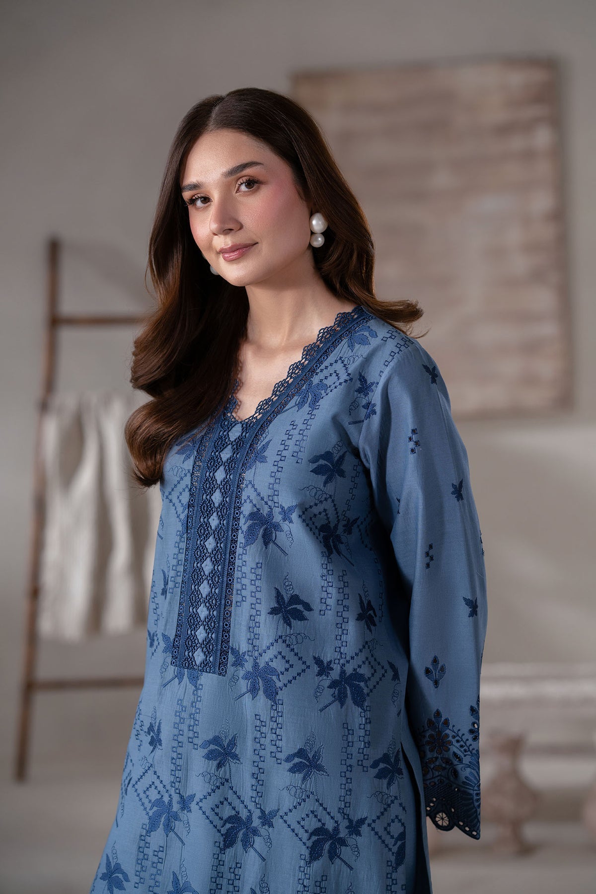Akbar Aslam | Pret Lawn | Aven M Blue Gray Lawn