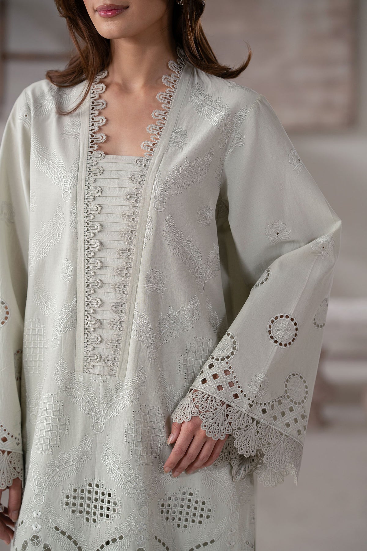 Akbar Aslam | Pret Lawn | Eyla M Light Gray Lawn
