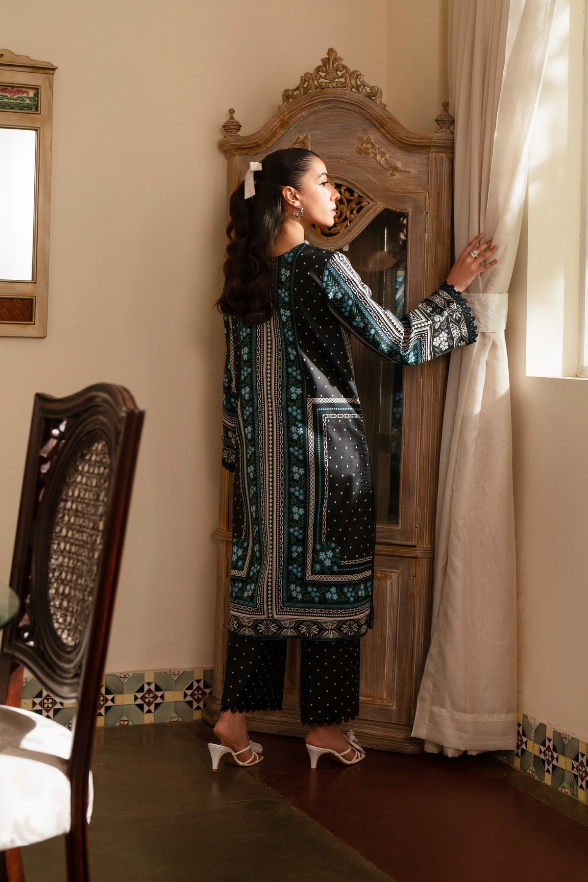 Xenia Formals | Summer Away 25 | BELO M Black Lawn