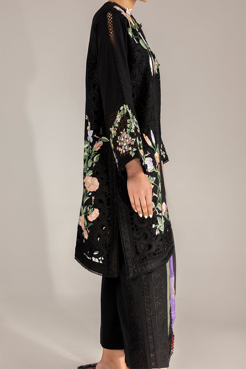 Mushq | Manaram Luxury Lawn 25 | Dazzling Glimmer L Black Lawn