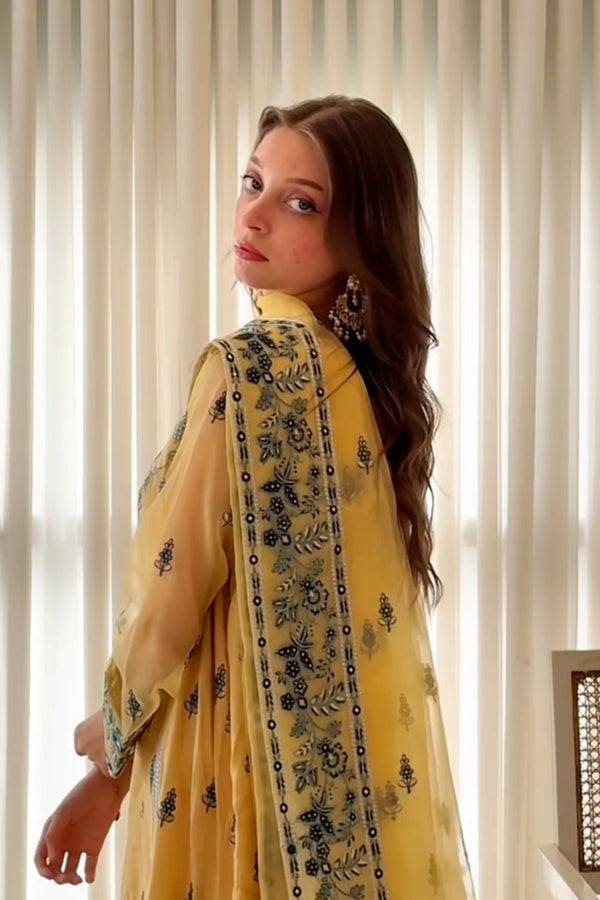 Maryum N Maria | Farisha Formals| NOEMIE - MW40086 - Pakistani Designer Dress - by Maryum N Maria - Type : Ladies Clothes - 100% Original at Saira Sultan