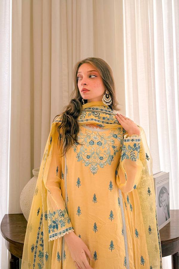 Maryum N Maria | Farisha Formals| NOEMIE - MW40086 - Pakistani Designer Dress - by Maryum N Maria - Type : Ladies Clothes - 100% Original at Saira Sultan