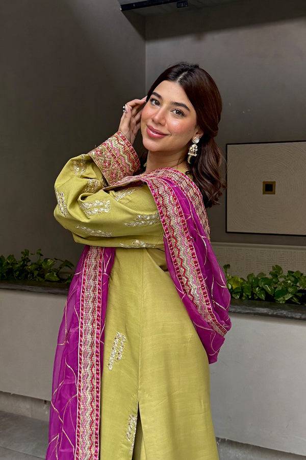 Maryum N Maria | Farisha Formals| MAELLE - MW40091 - Pakistani Designer Dress - by Maryum N Maria - Type : Ladies Clothes - 100% Original at Saira Sultan