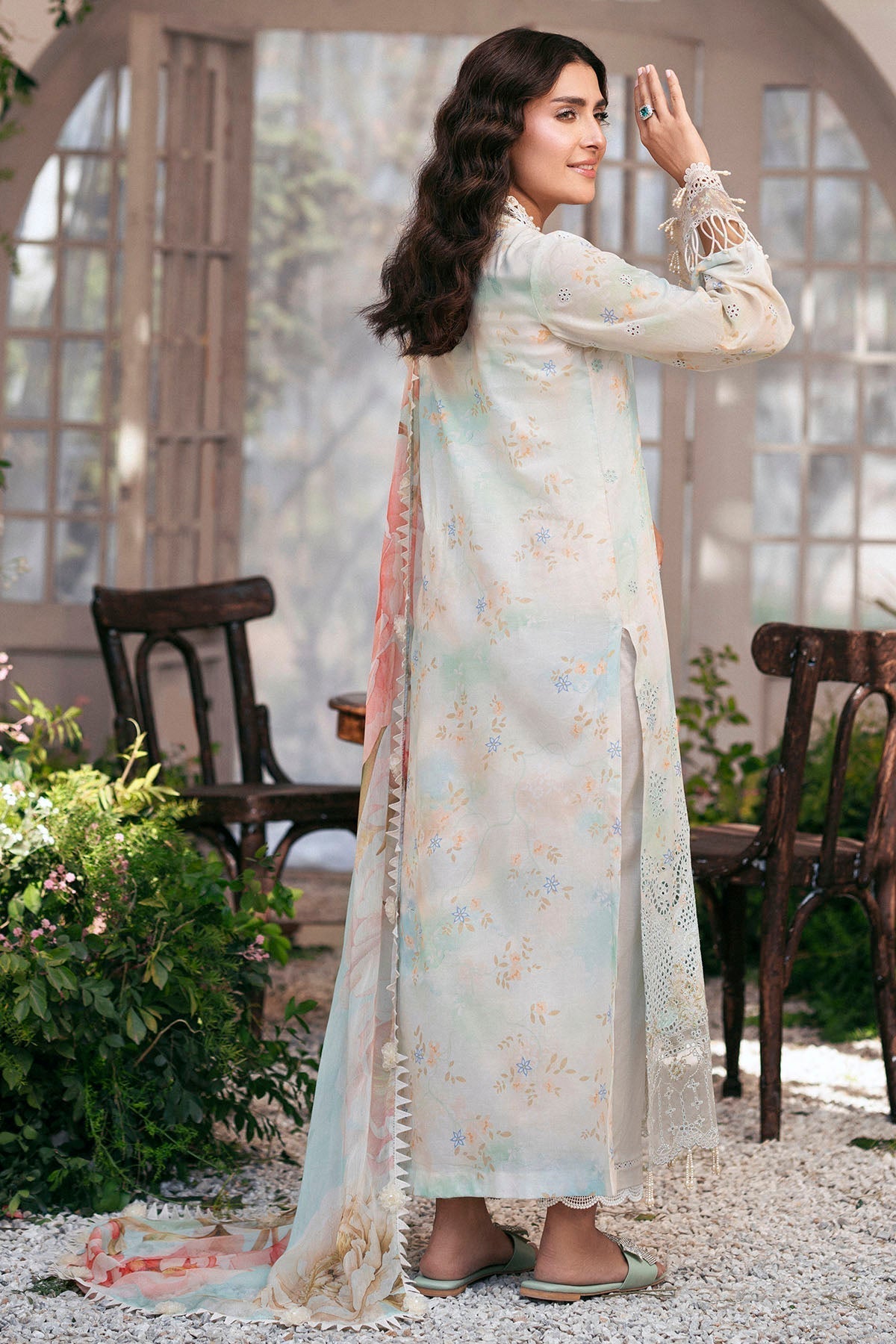 Motifz | Premium Lawn 25 | 5423-DAISY S Gray Lawn