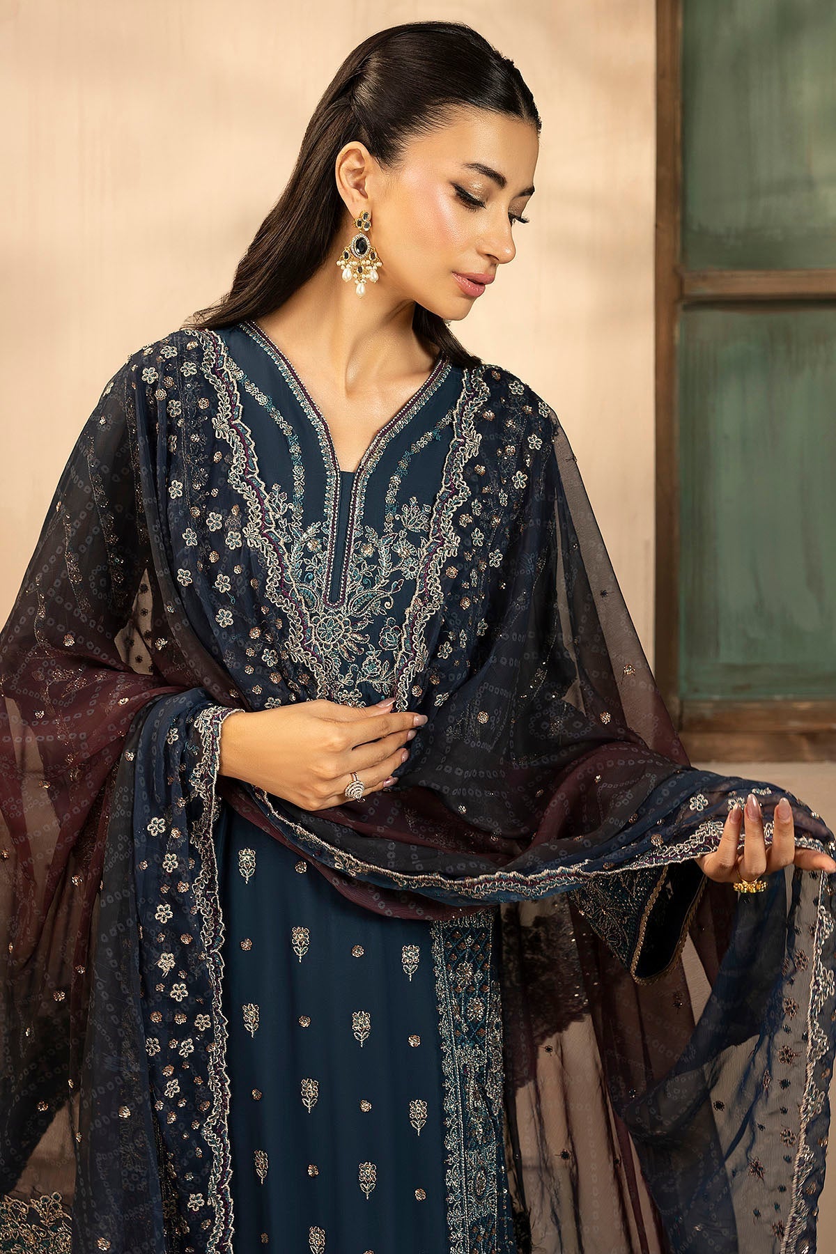 Motifz | Luxury Formal | 5581-DELLA - Pakistani Designer Dress - by Motifz - Type : Ladies Clothes - 100% Original at Saira Sultan