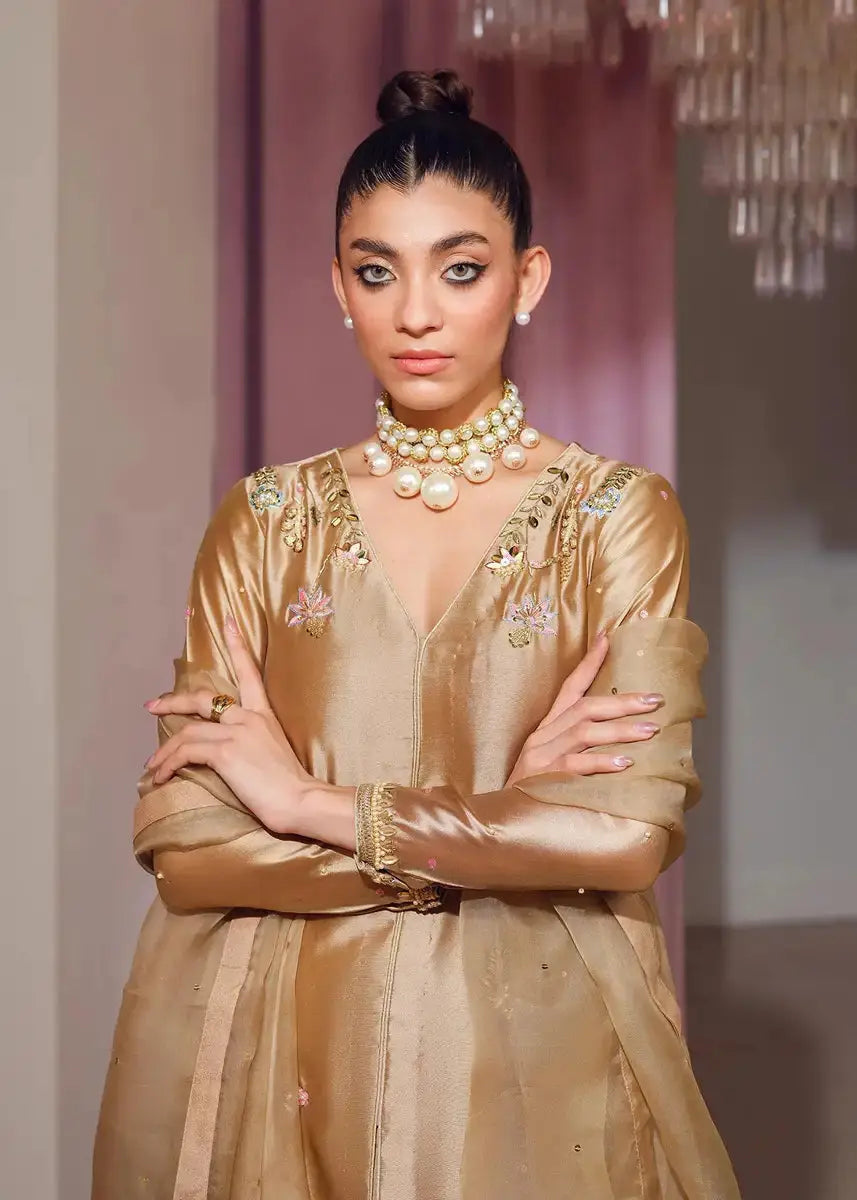 Mahum Asad | Forever and Ever Formals | Suave - Pakistani Designer Dress - by Mahum Asad | Type: Formal - 100% Original at Saira Sultan