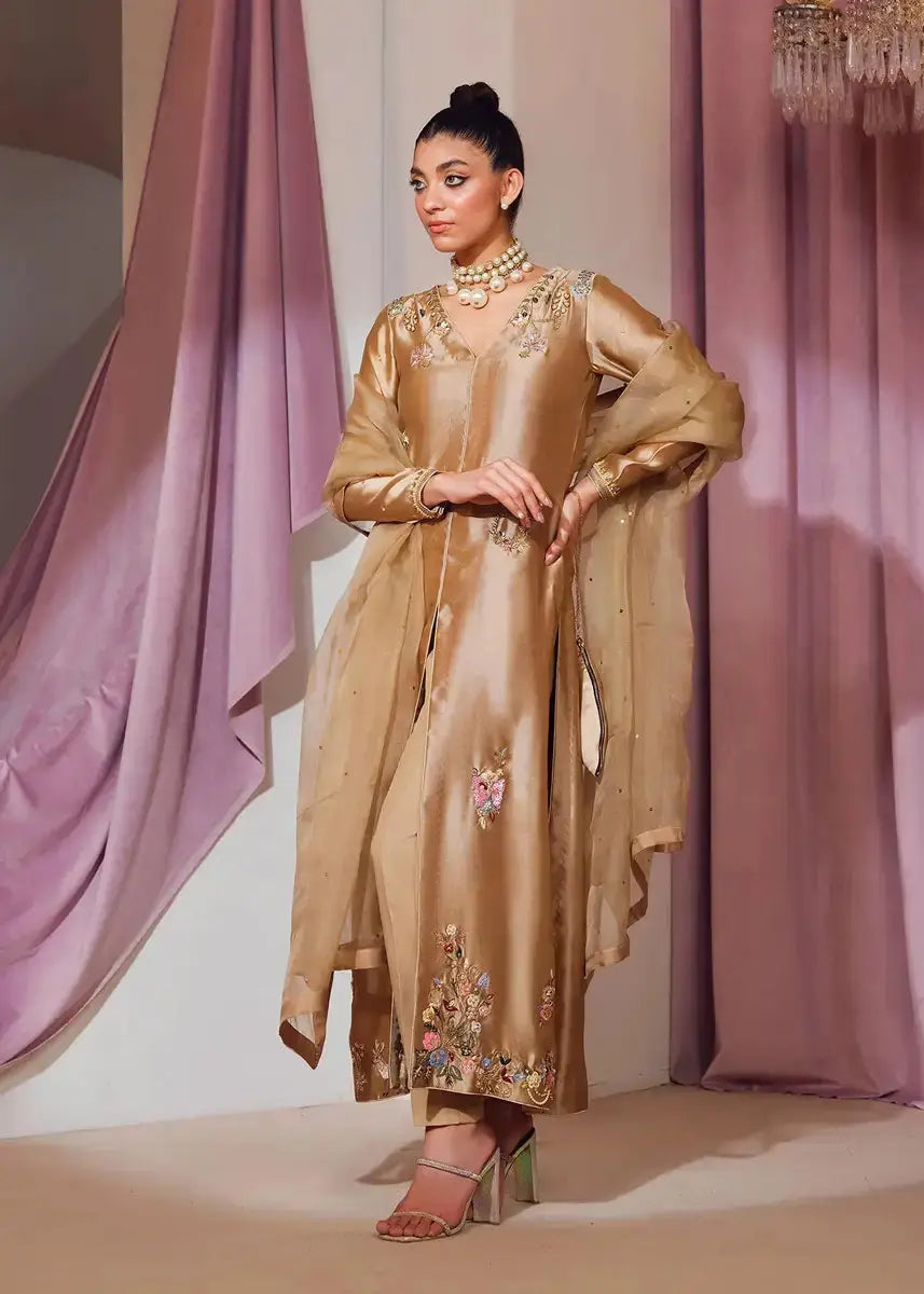 Mahum Asad | Forever and Ever Formals | Suave - Pakistani Designer Dress - by Mahum Asad | Type: Formal - 100% Original at Saira Sultan