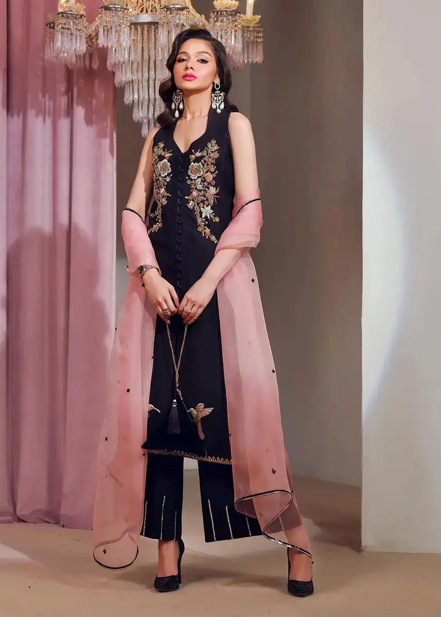 Mahum Asad | Forever and Ever Formals | Verve - Pakistani Designer Dress - by Mahum Asad | Type: Formal - 100% Original at Saira Sultan