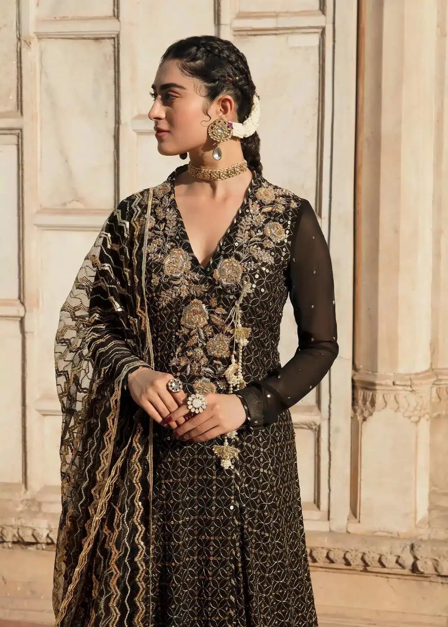 Mahum Asad | Gul Posh Luxury Formals 23 | Chiraagh - Pakistani Designer Dress - by Mahum Asad | Type: Formal - 100% Original at Saira Sultan