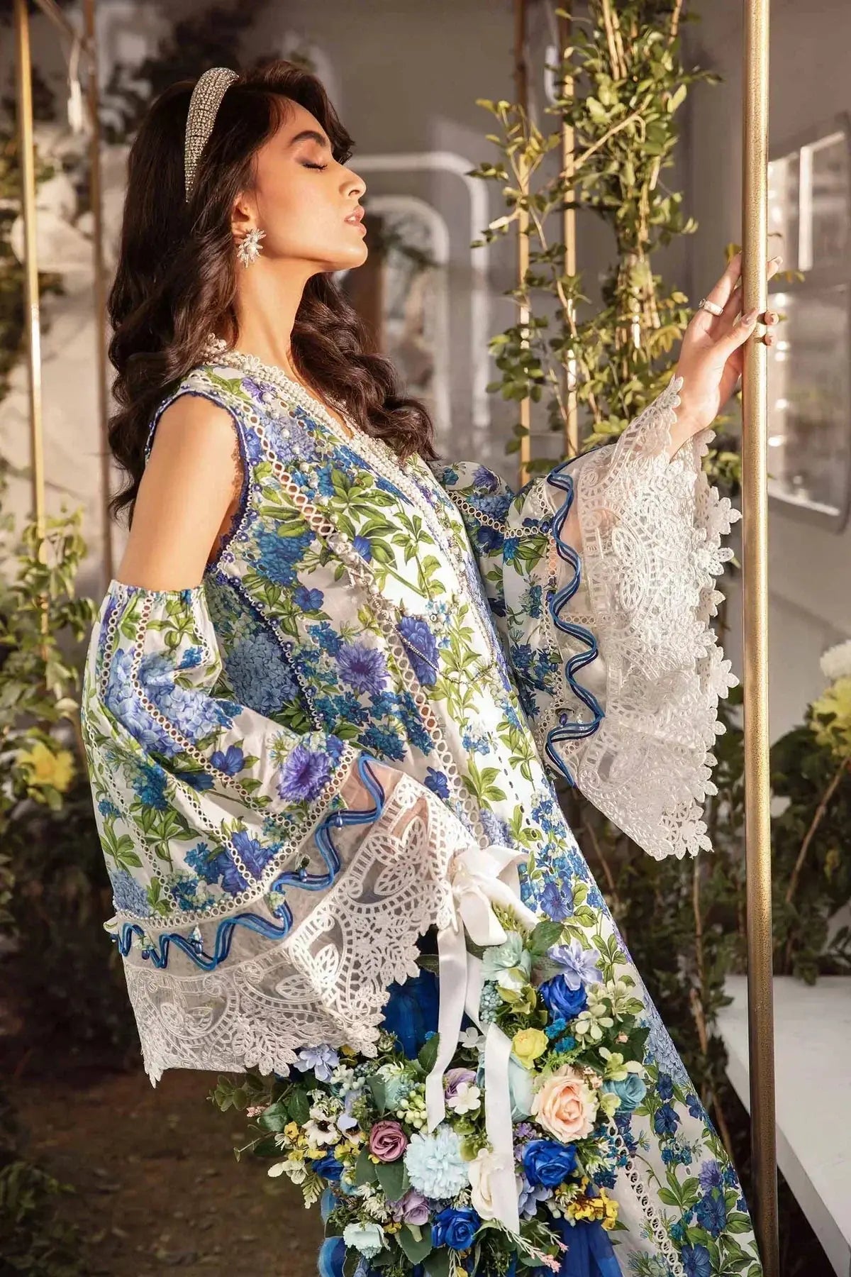 Maria B | M Prints Spring 24 | MPT-2102-B - Pakistani Designer Dress - by Maria B | Type: Luxury - 100% Original at Saira Sultan