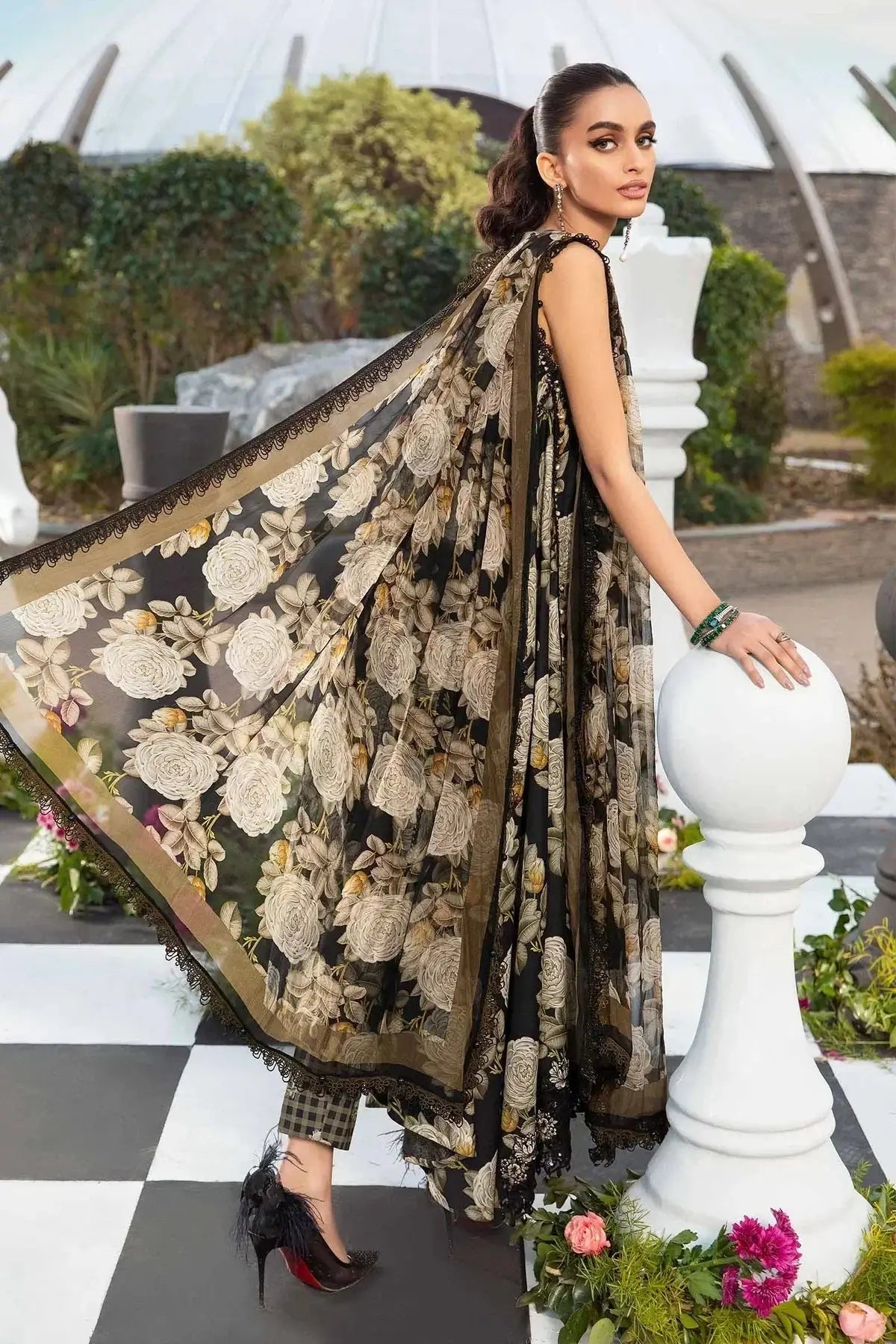 Maria B | M Prints Spring 24 | MPT-2103-B - Pakistani Designer Dress - by Maria B | Type: Luxury - 100% Original at Saira Sultan