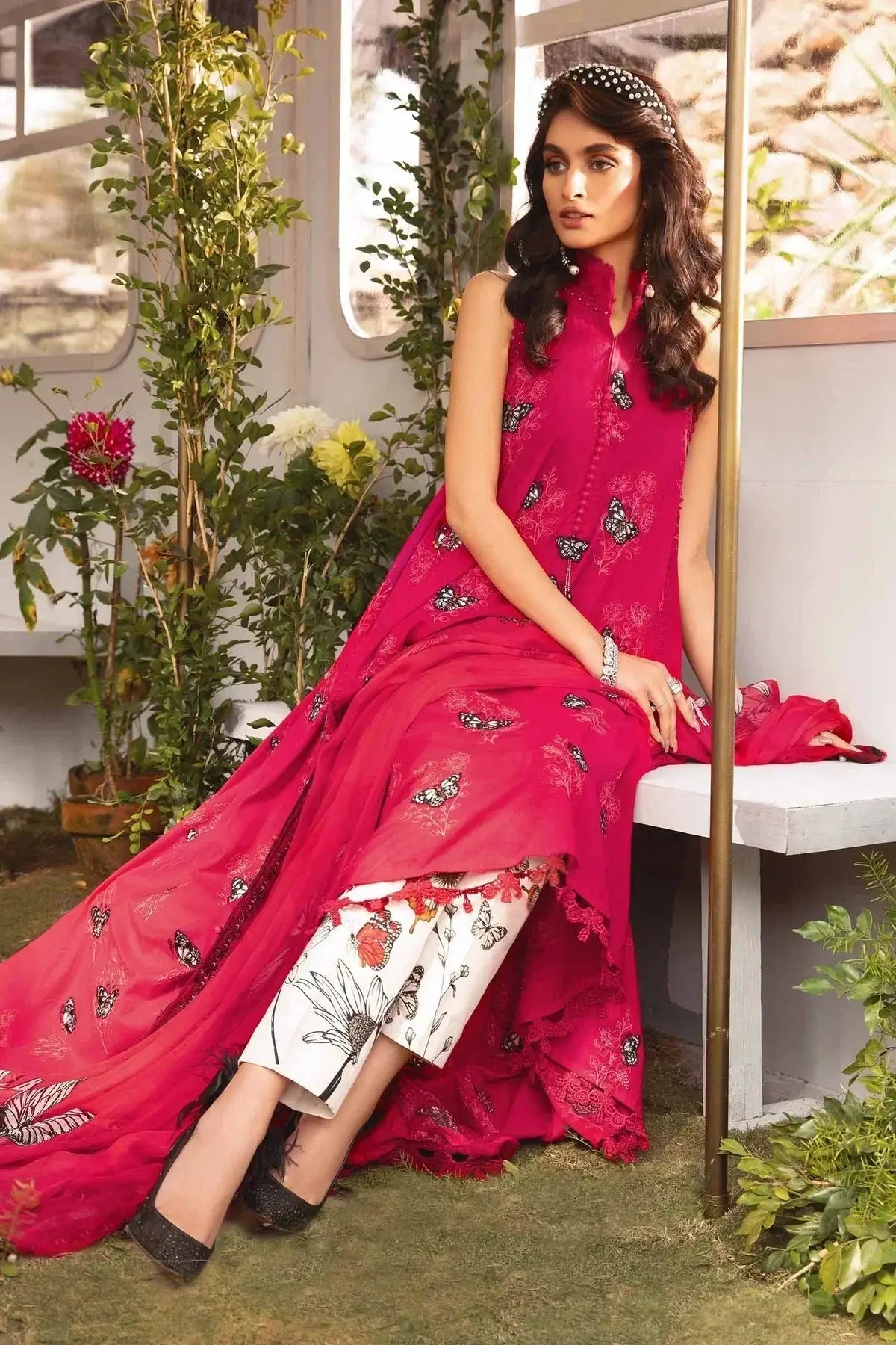 Maria B | M Prints Spring 24 | MPT-2105-A - Pakistani Designer Dress - by Maria B | Type: Luxury - 100% Original at Saira Sultan