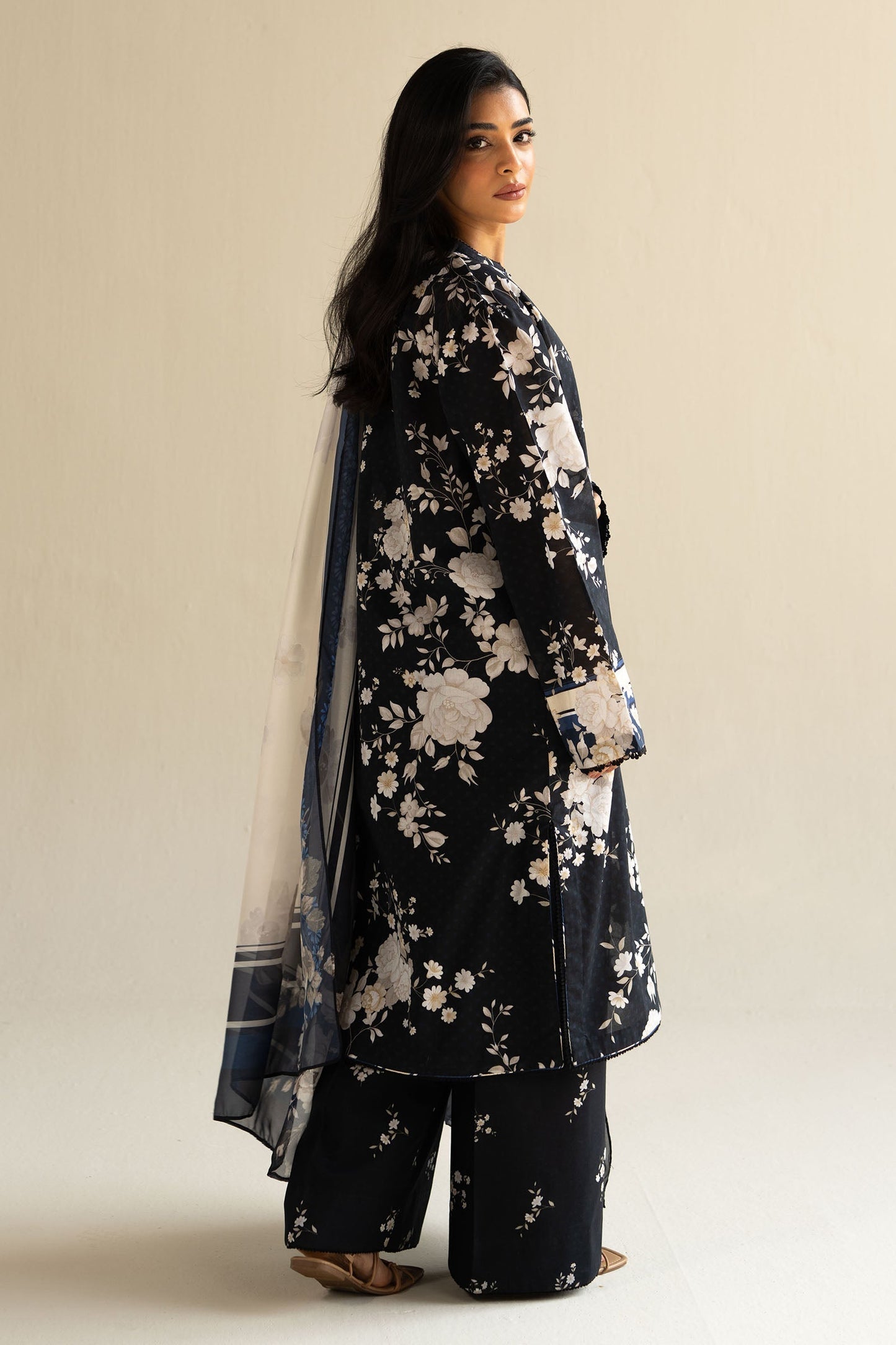 Zara Shahjahan | Coco Prints 25 | Mia-5B S Black Lawn
