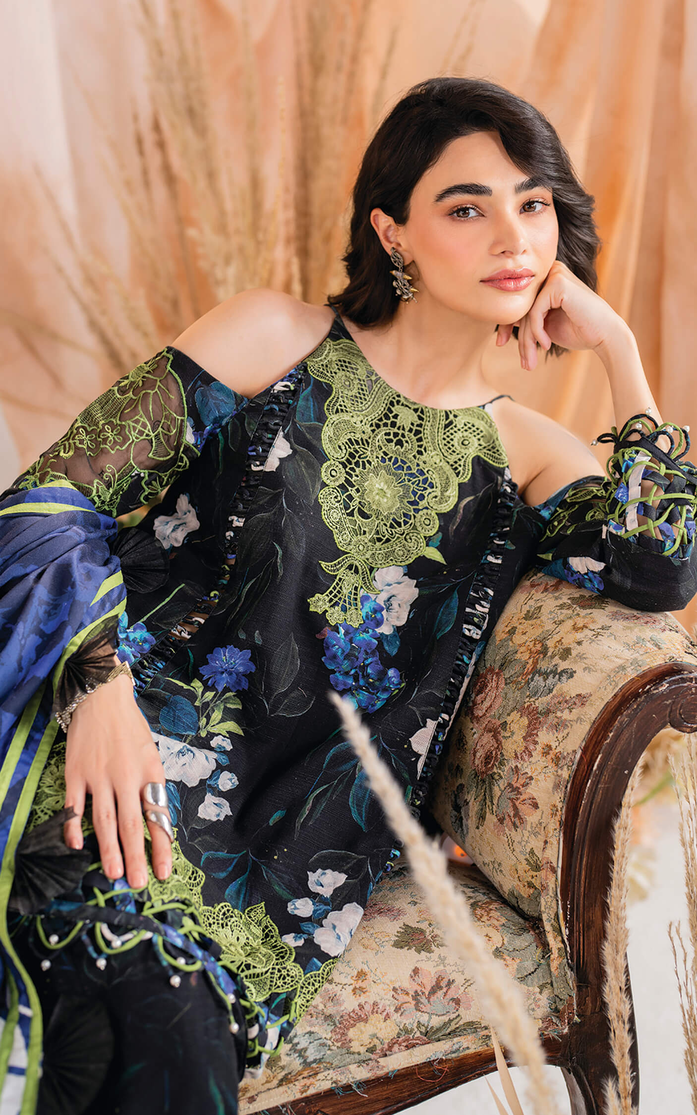 Asifa and Nabeel | Winter Meraki 24 | Midnight-MW-02 - Pakistani Designer Dress - by Asifa and Nabeel | Type: Ladies Clothes - 100% Original at Saira Sultan
