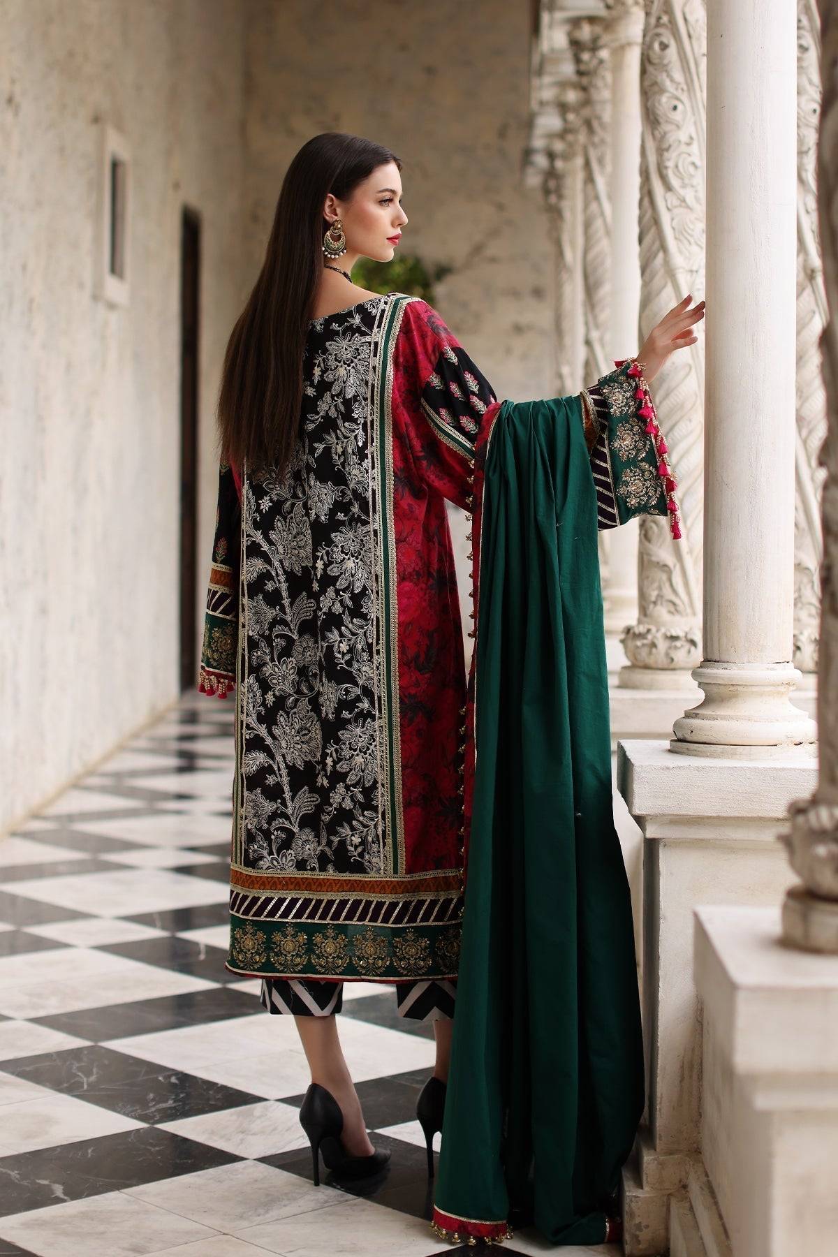 Mina Kashif | Festive Lawn | Karine - Pakistani Designer Dress - by Mina Kashif | Type: Luxury - 100% Original at Saira Sultan
