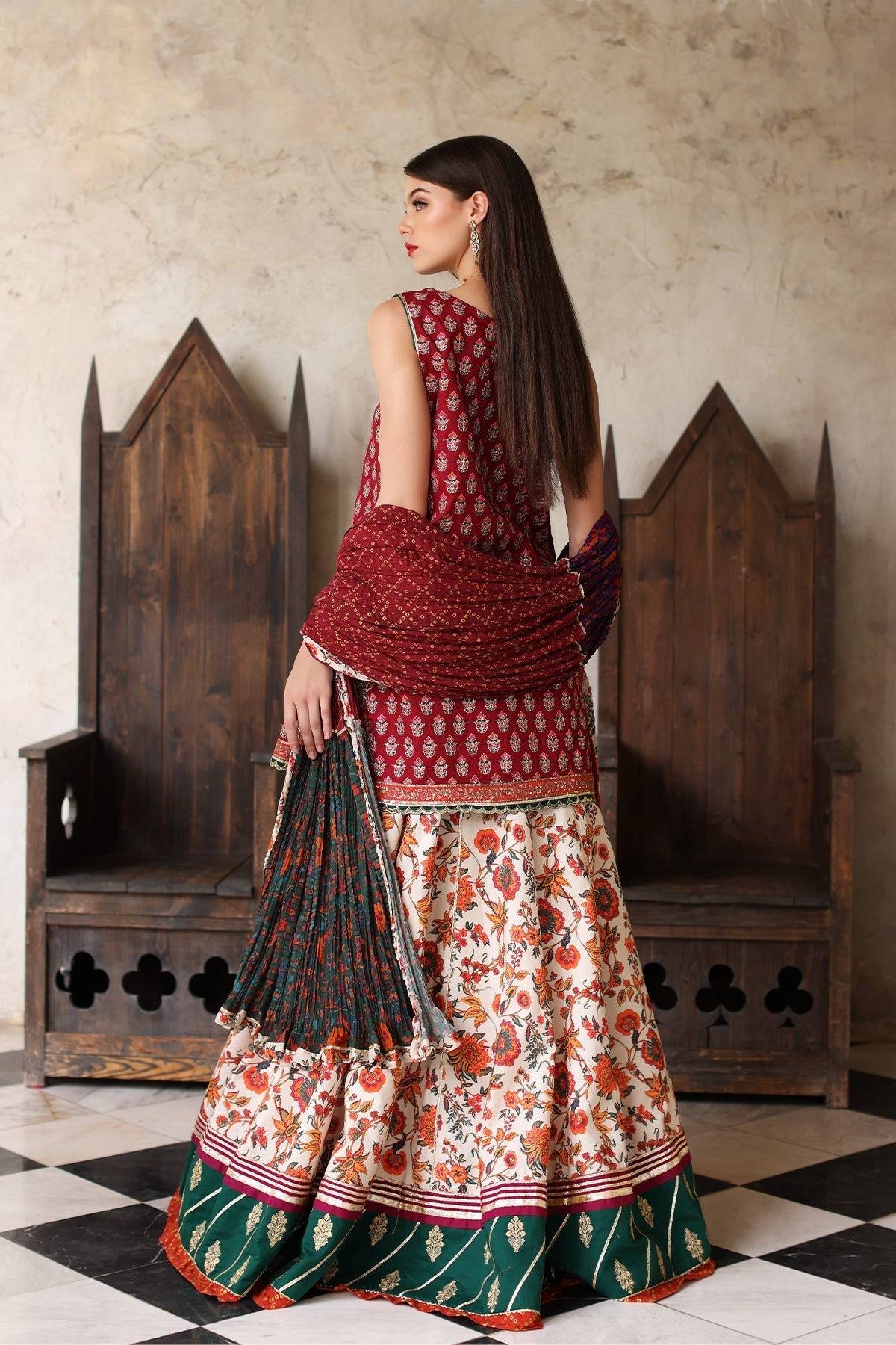 Mina Kashif | Festive Lawn | Janan - Pakistani Designer Dress - by Mina Kashif | Type: Luxury - 100% Original at Saira Sultan