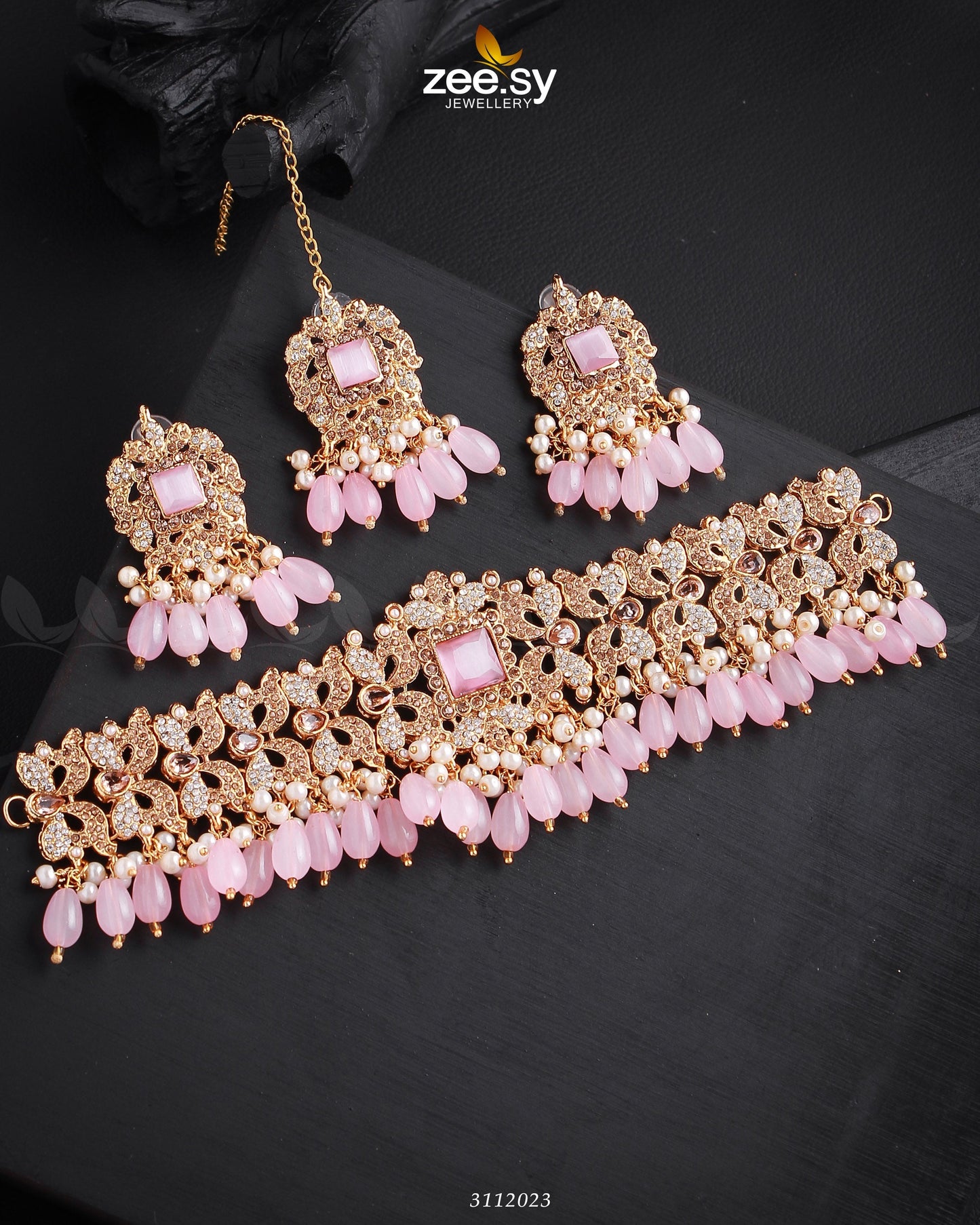 Katrina's Necklace Set Golden Mint Pink
