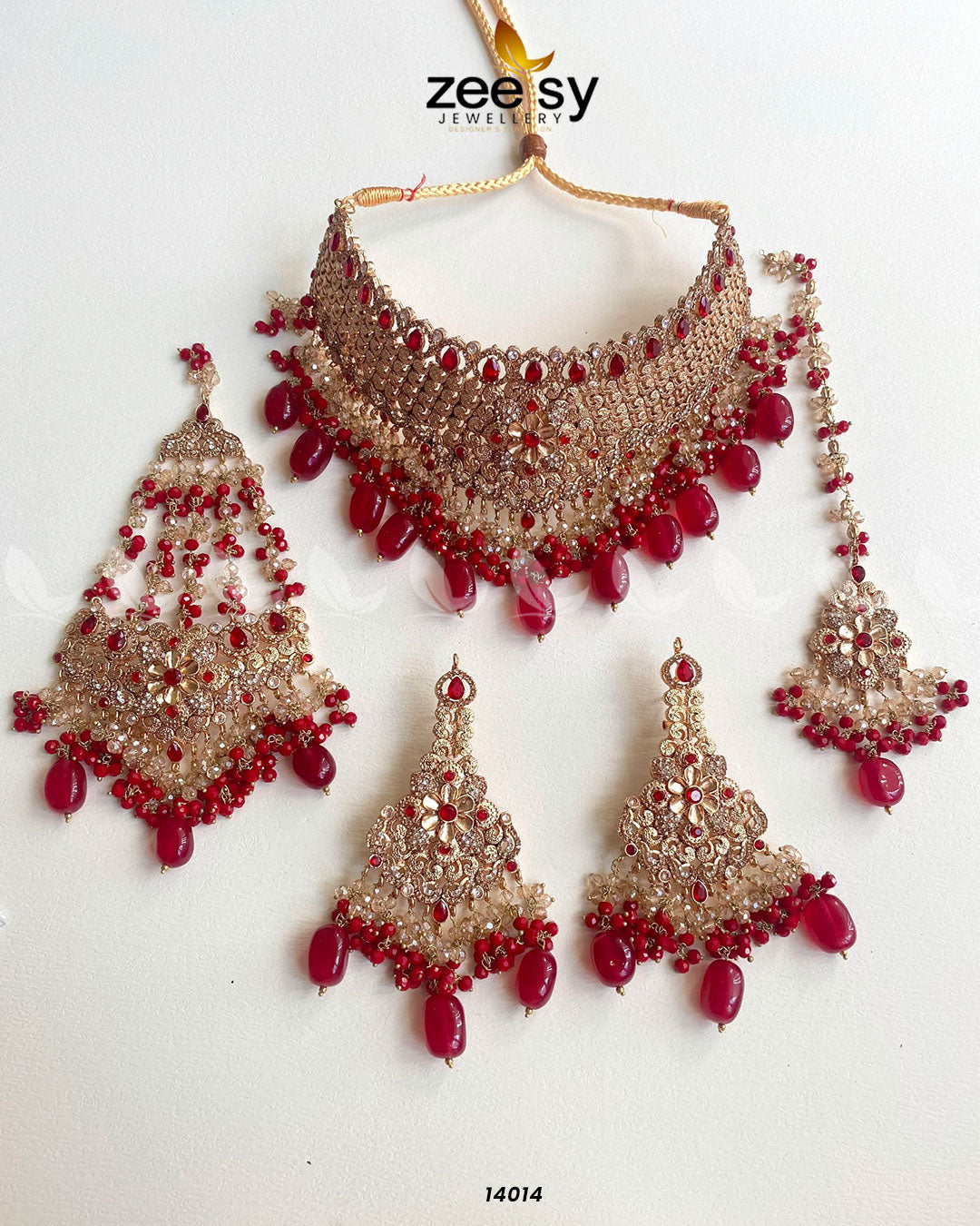 Moments Bridal Set Red