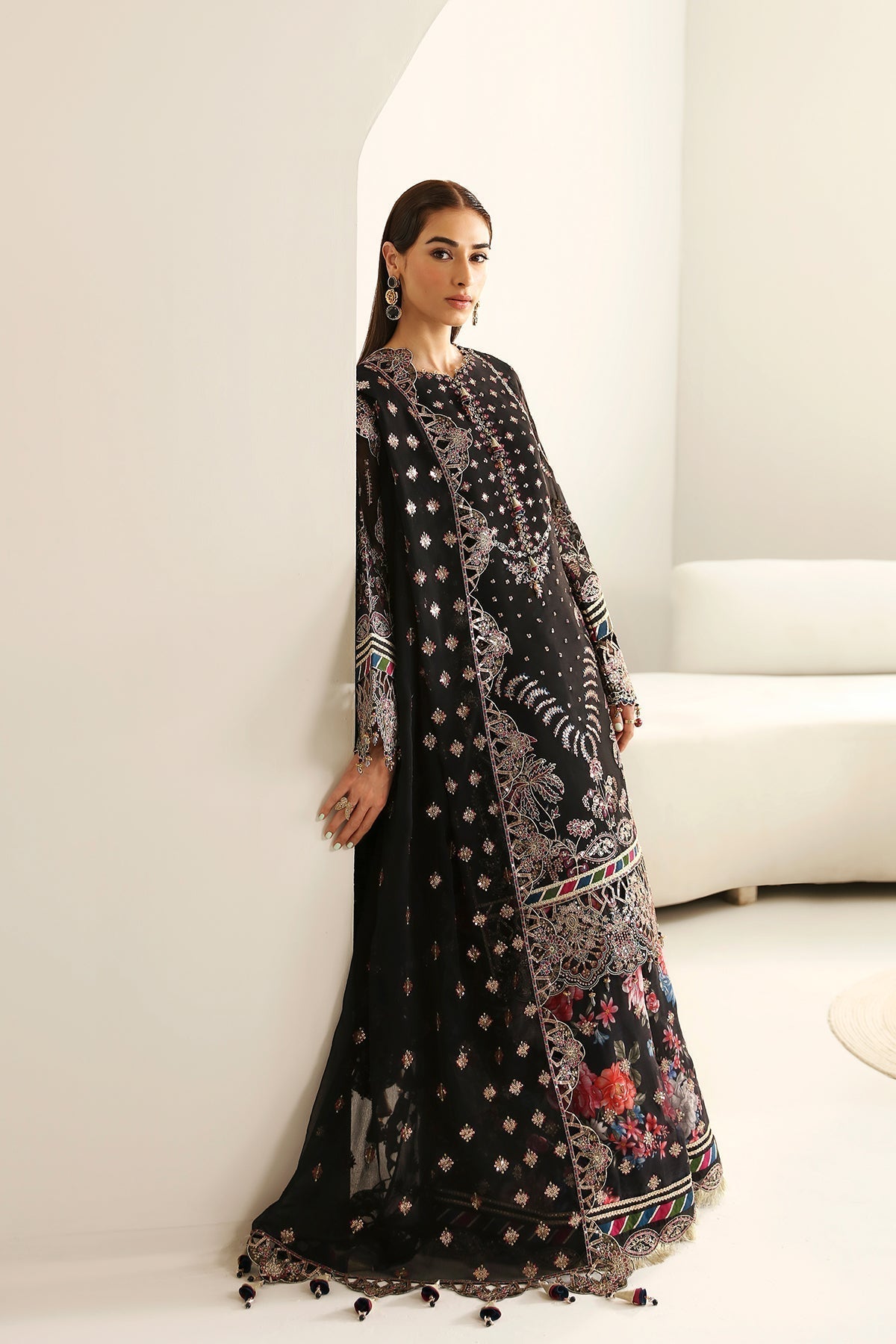 Alizeh | La Ruha Wedding Formals | AF-CH-2176-Mona - Pakistani Designer Dress - by Alizeh | Type: Formal - 100% Original at Saira Sultan