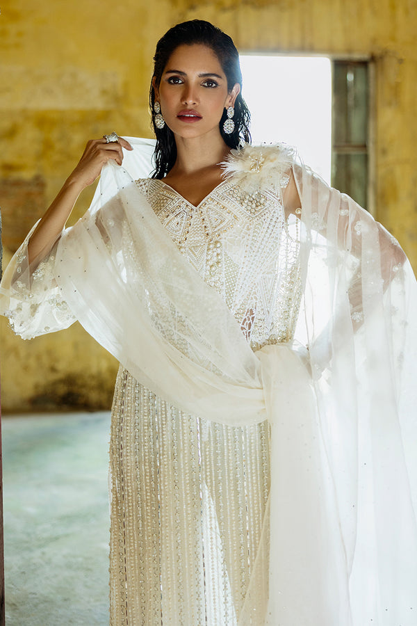 Mushq | Fleur Luxury Formals 24 | Lotus XL Net Cream