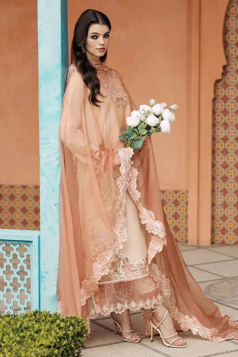 Mushq | Tehreem Luxury Pret 24 | ENCHANTED ELEGANCE - Pakistani Designer Dress - by Mushq | Type: Luxury - 100% Original at Saira Sultan