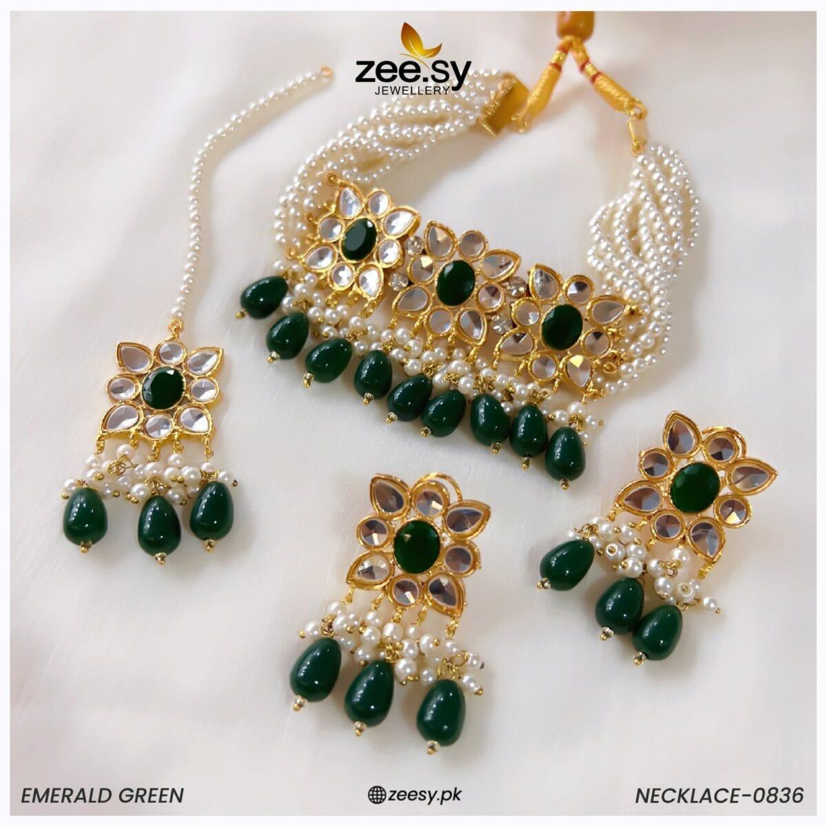 Necklace-0836 Emerald Green